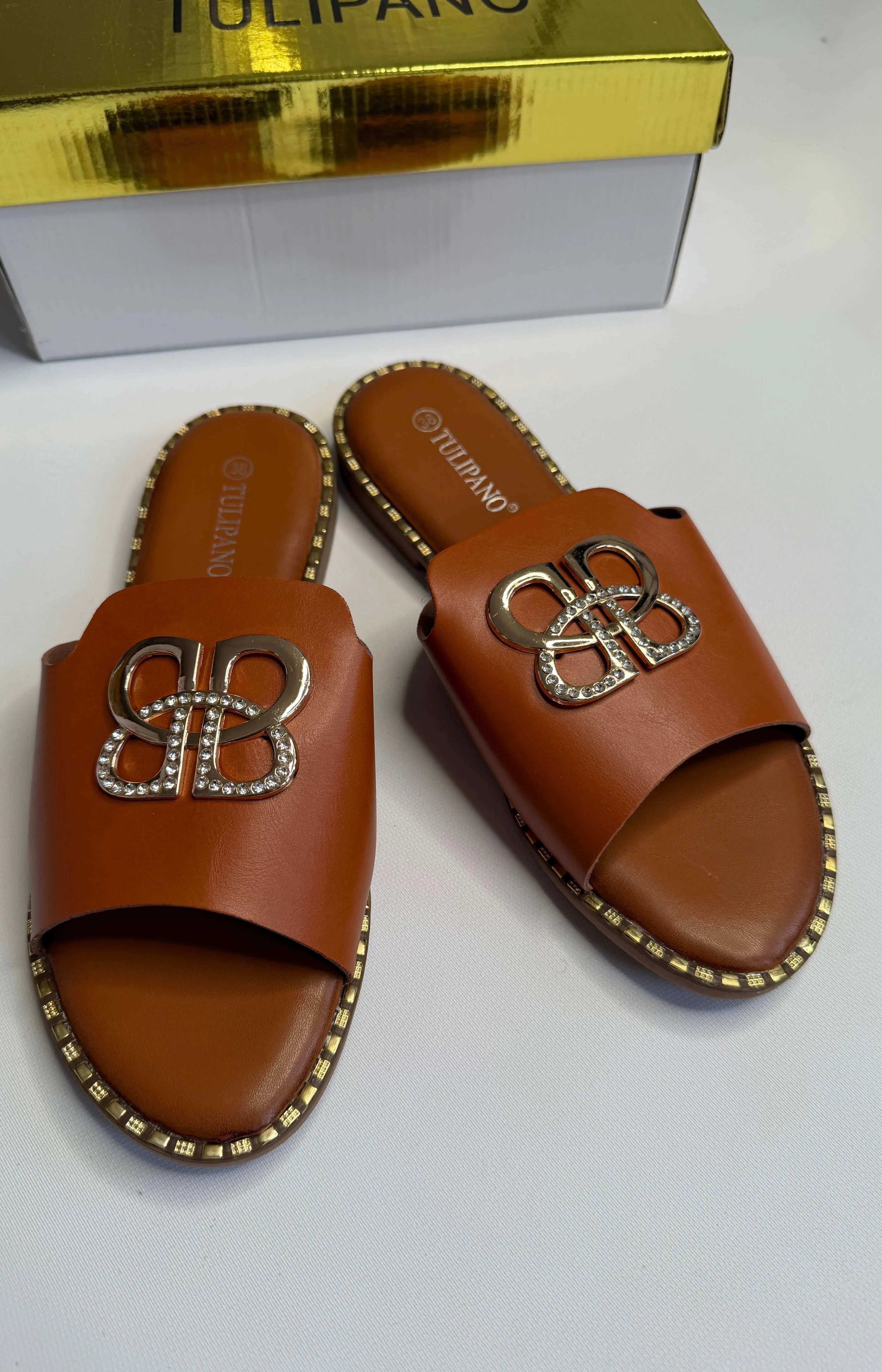 Klapki damskie Tulipano – eleganckie klapki z ozdobą Stylowa XL