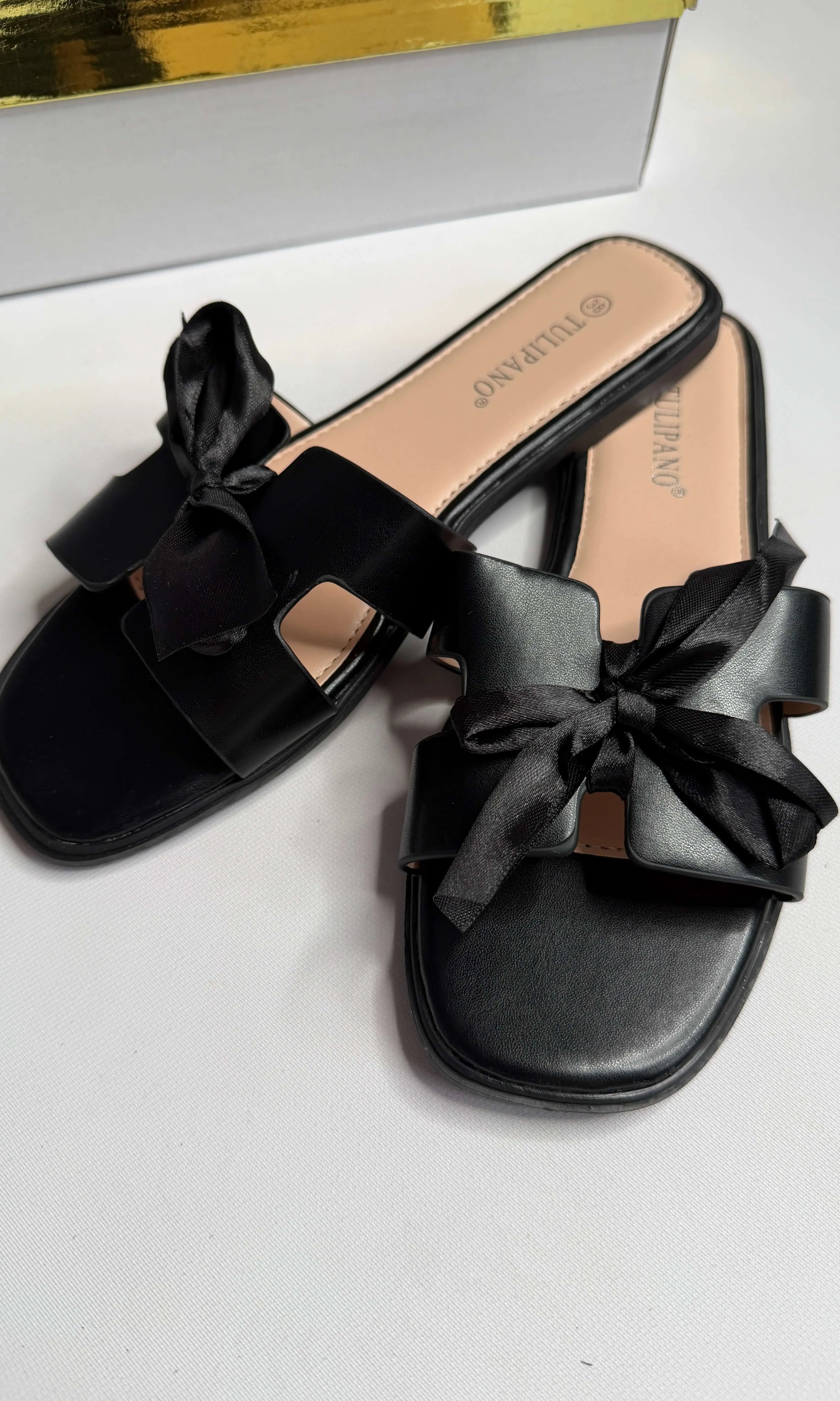 Klapki damskie Tulipano z kokardą – eleganckie na wiosne i lato Stylowa XL