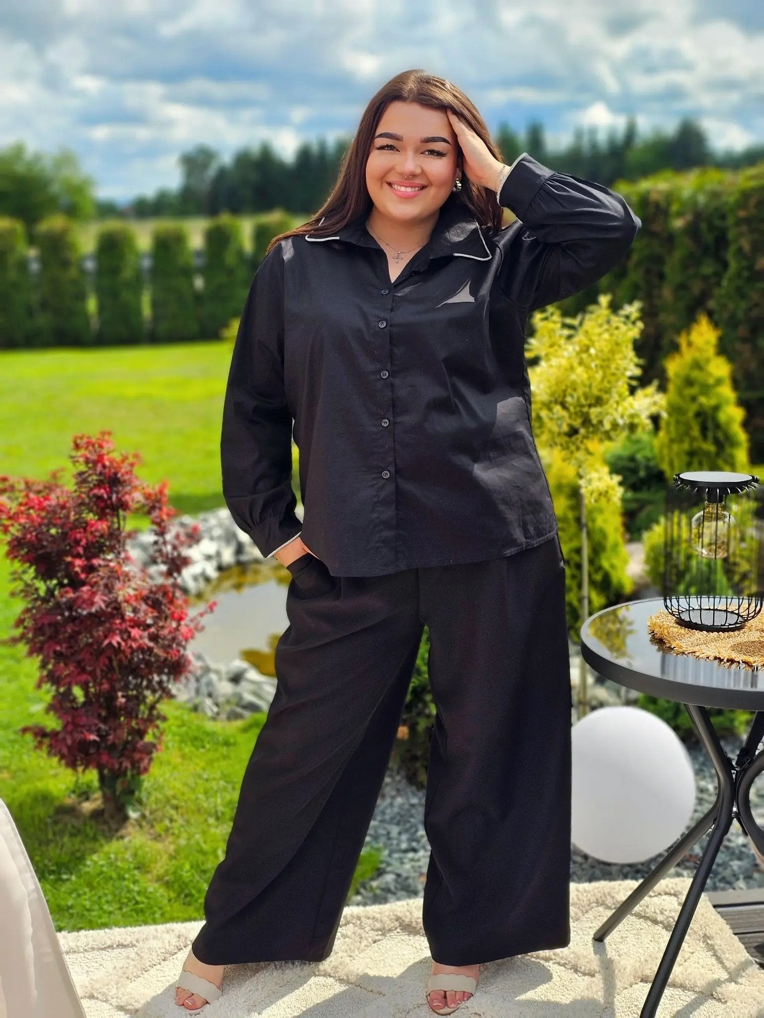 Klasyczna koszula z ozdobnym kołnierzykiem - dwa kolory Stylowa XL