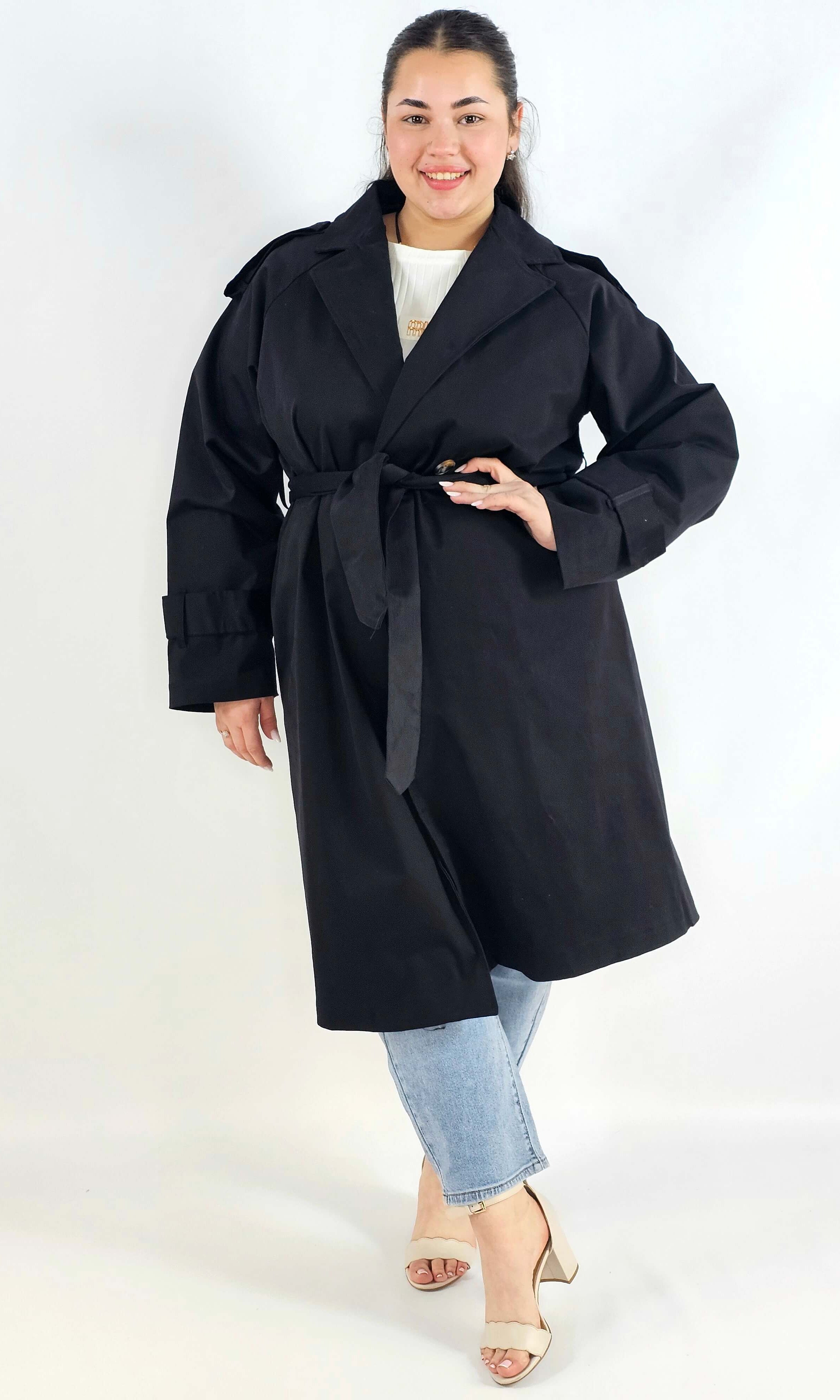 Klasyczny trencz – elegancki płaszcz dla każdej kobiety | Stylowa XL Stylowa XL