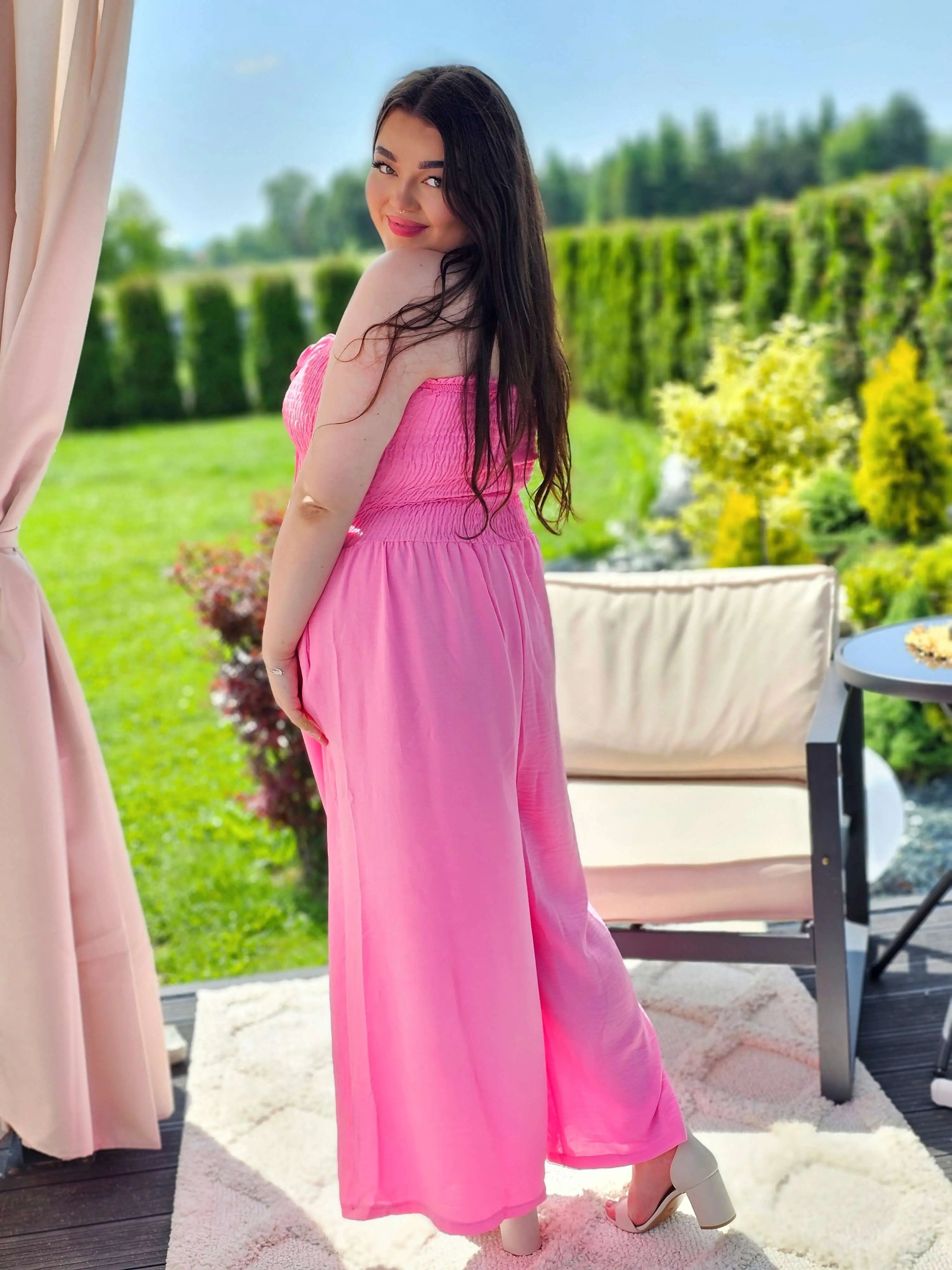 Kombinezon na każdą okazję w kilku kolorach Stylowa XL