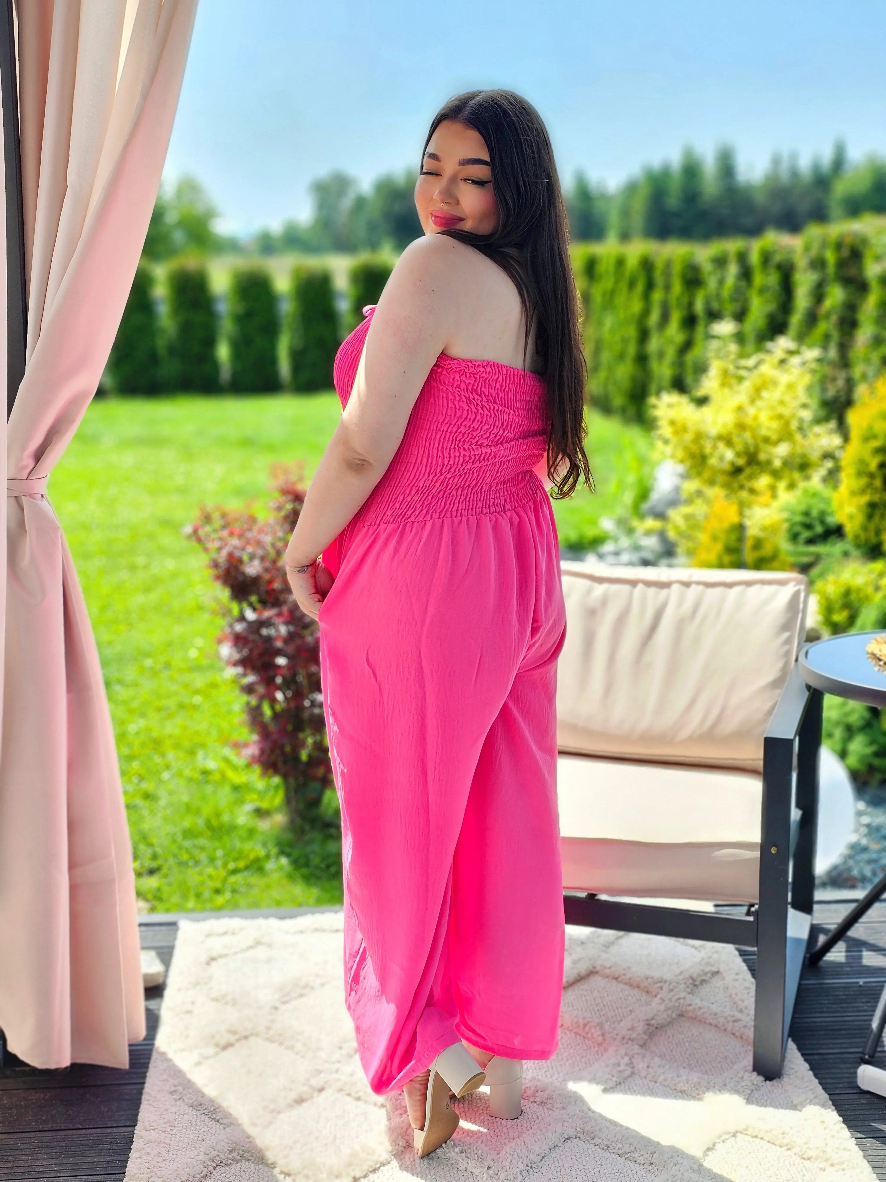 Kombinezon na każdą okazję w kilku kolorach Stylowa XL