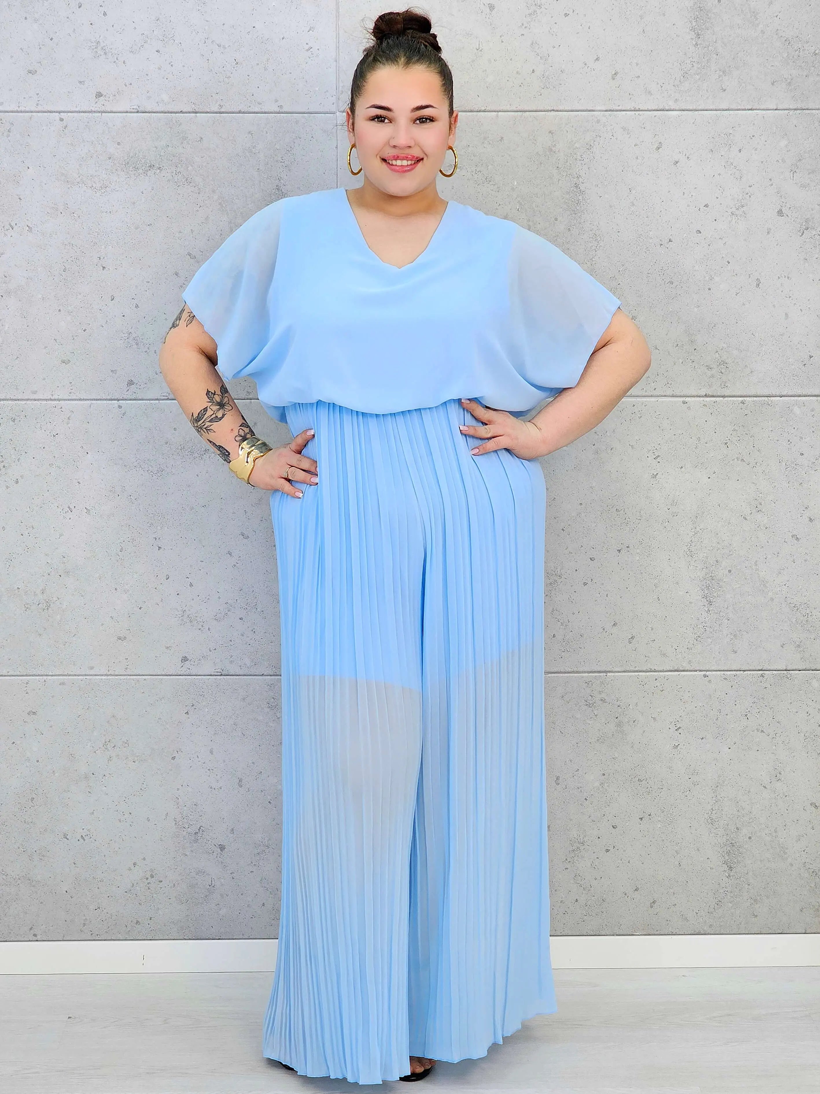 Kombinezon plus size – stylowa i wygodna propozycja dla sylwetki XXL Stylowa XL