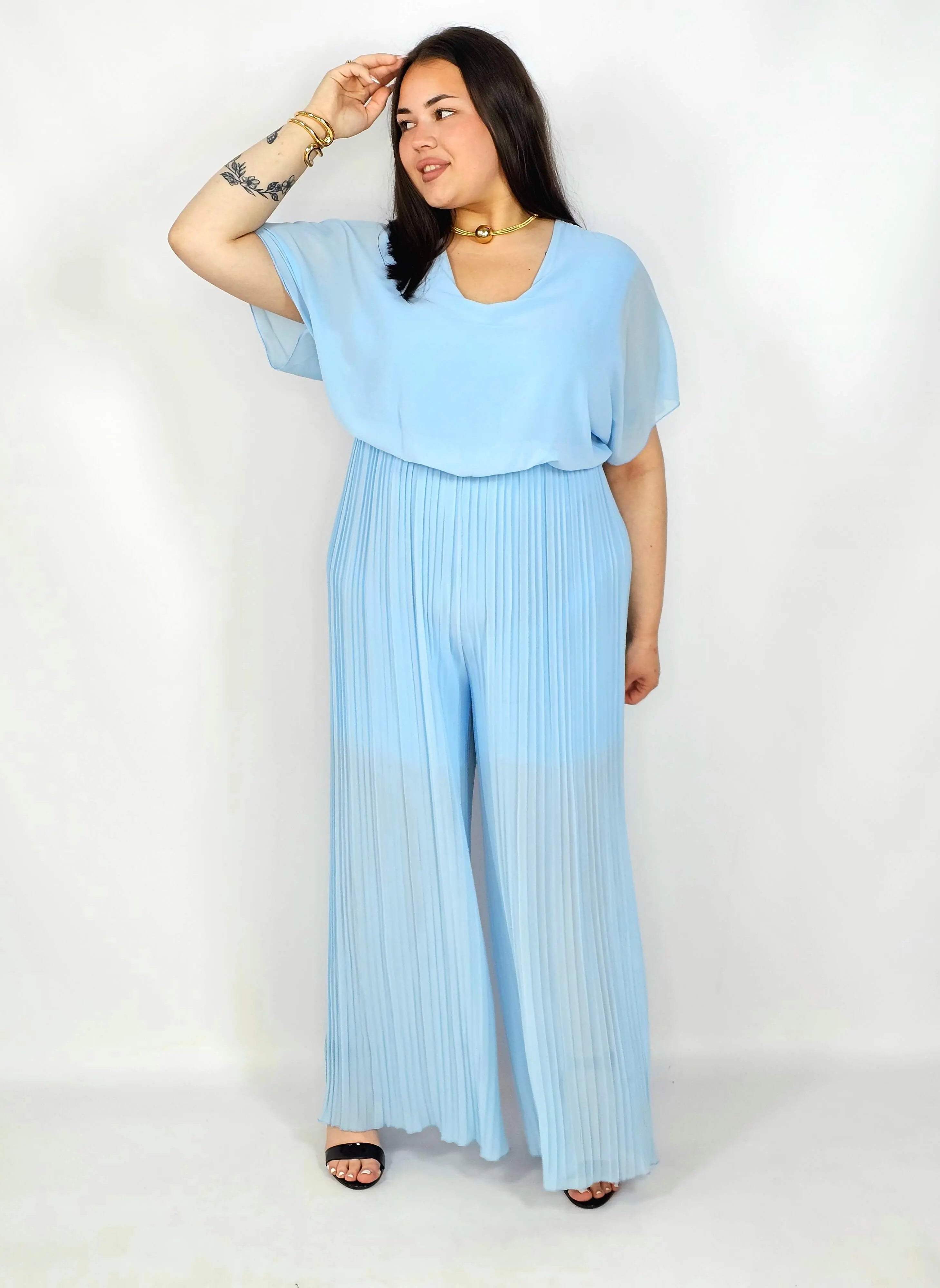 Kombinezon plus size – stylowa i wygodna propozycja dla sylwetki XXL Stylowa XL