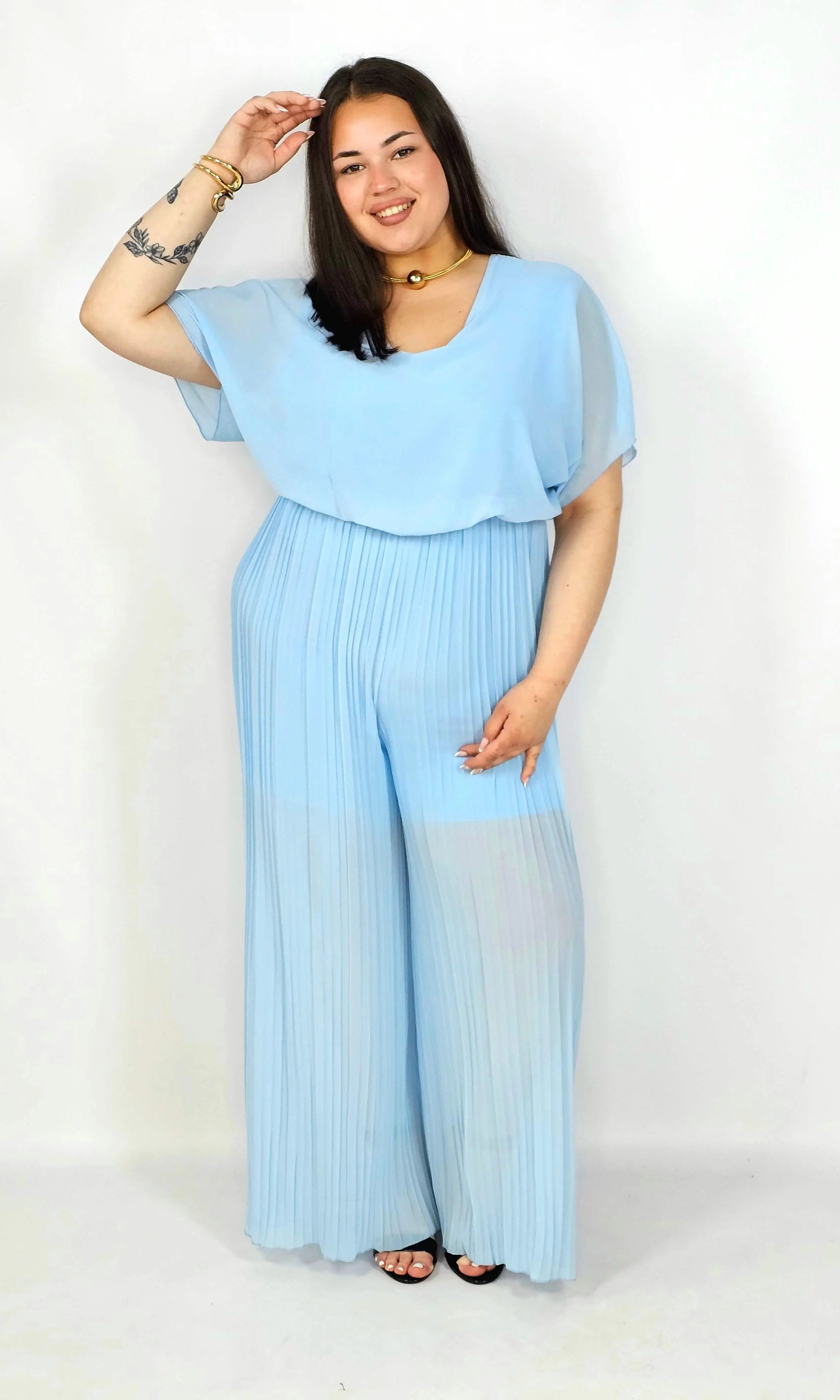 Kombinezon plus size – stylowa i wygodna propozycja dla sylwetki XXL Stylowa XL