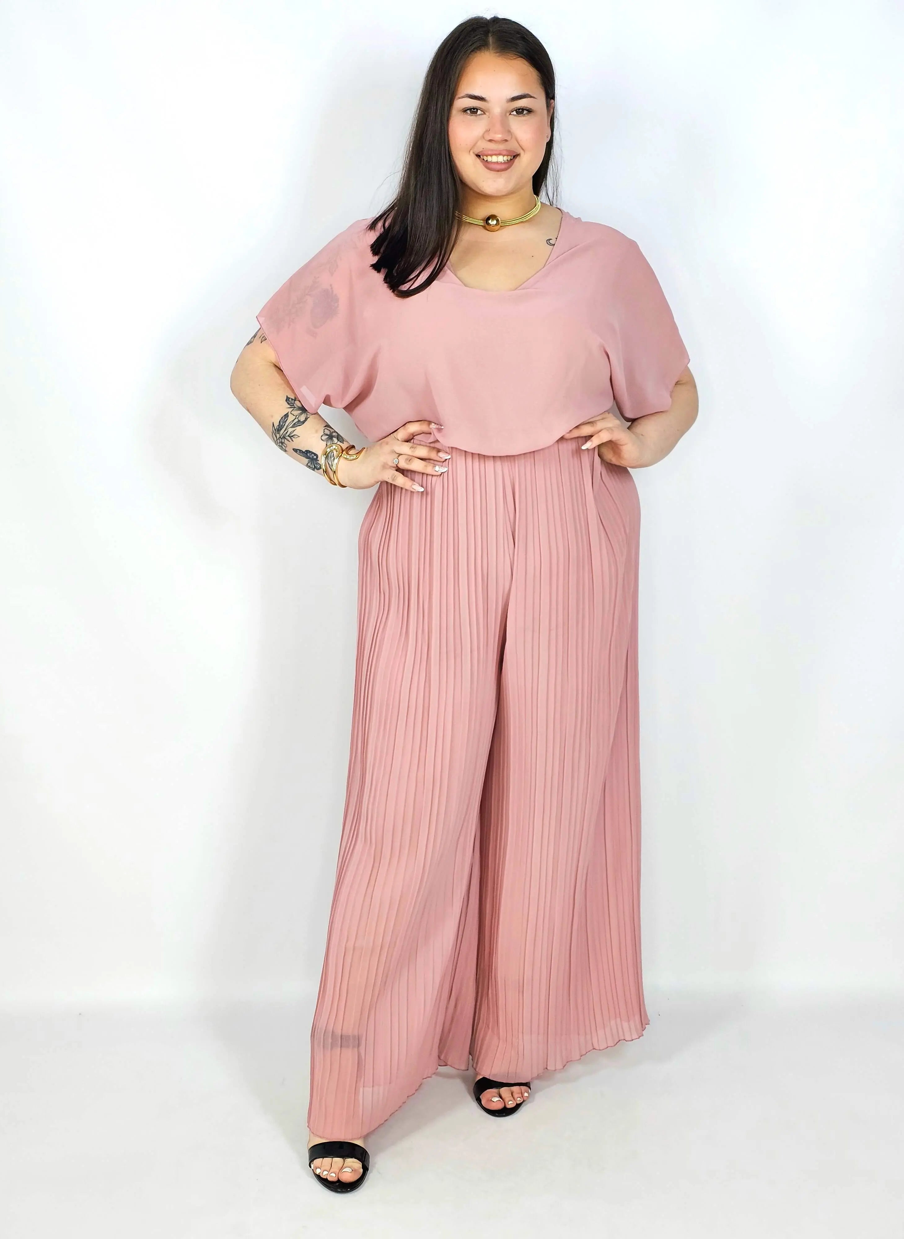 Kombinezon plus size – stylowa i wygodna propozycja dla sylwetki XXL Stylowa XL