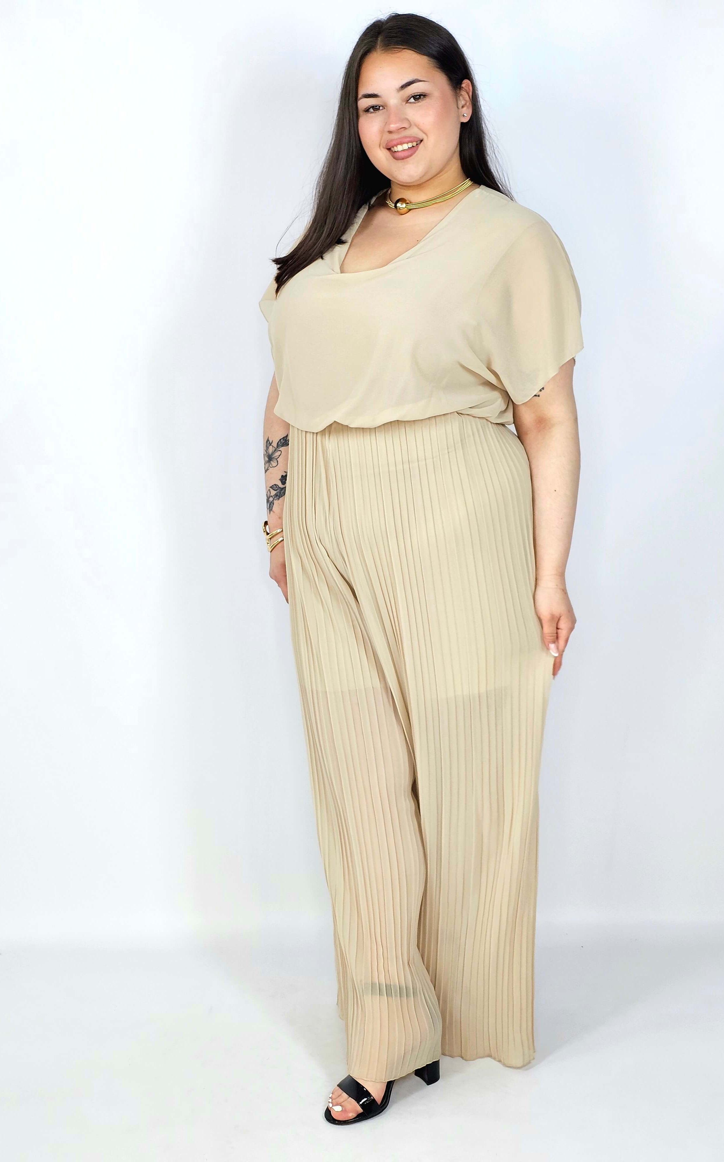 Kombinezon plus size – stylowa i wygodna propozycja dla sylwetki XXL Stylowa XL