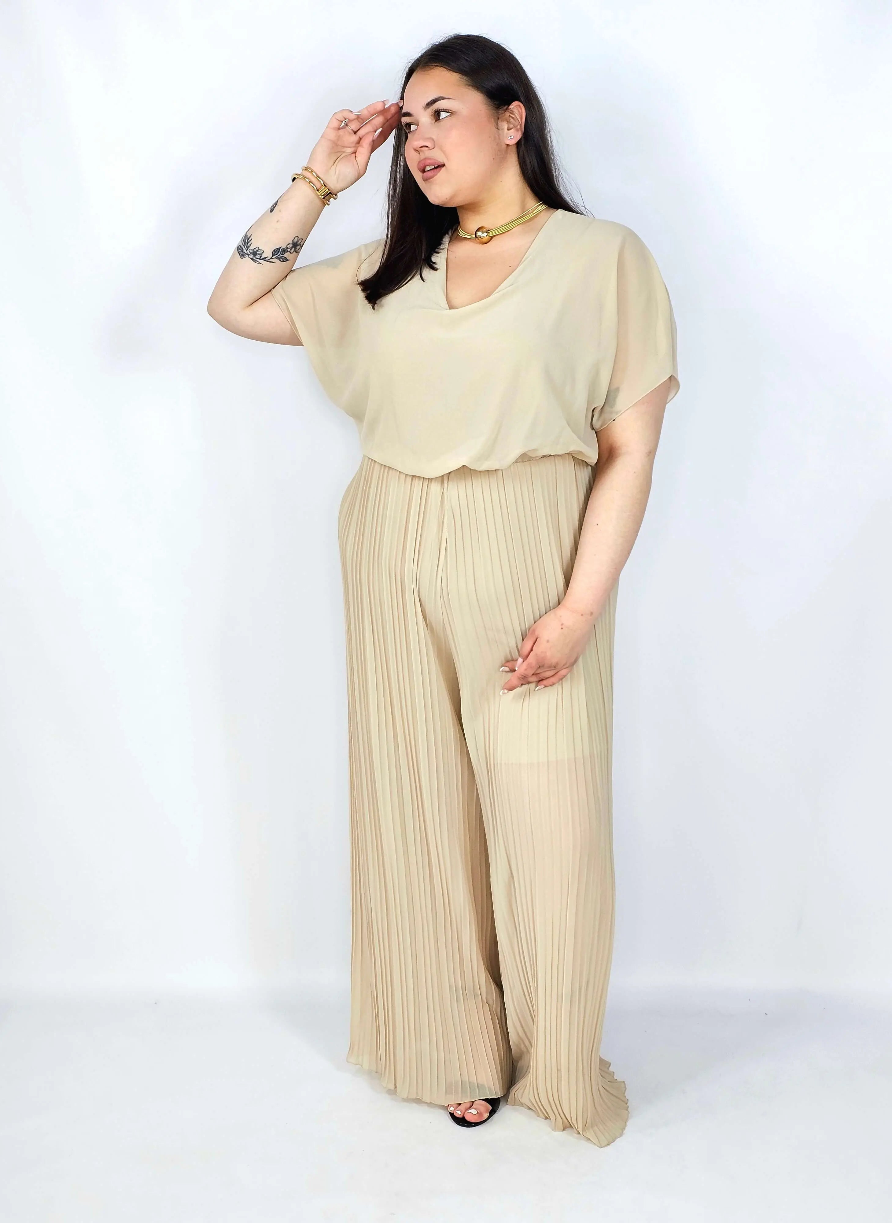 Kombinezon plus size – stylowa i wygodna propozycja dla sylwetki XXL Stylowa XL