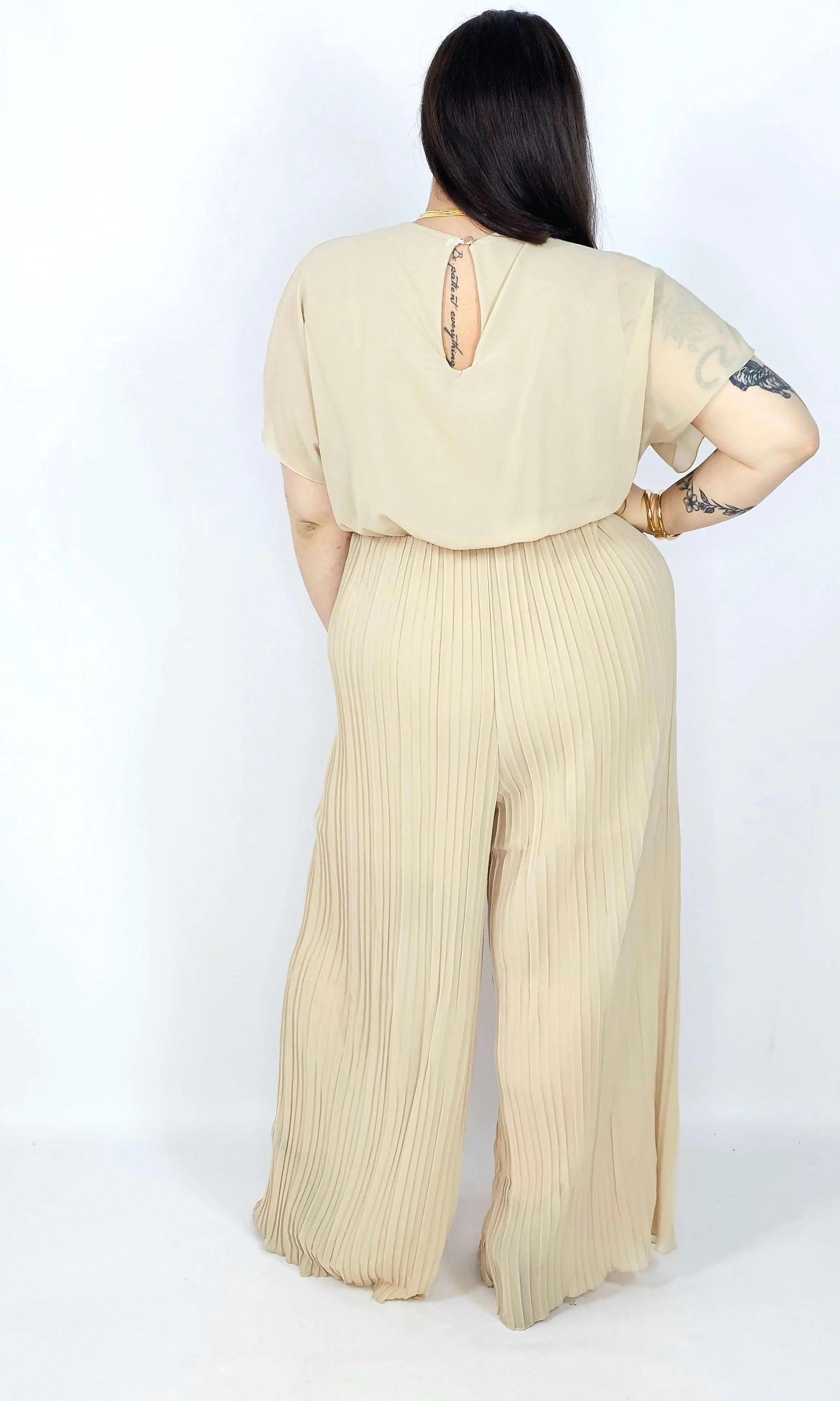 Kombinezon plus size – stylowa i wygodna propozycja dla sylwetki XXL Stylowa XL
