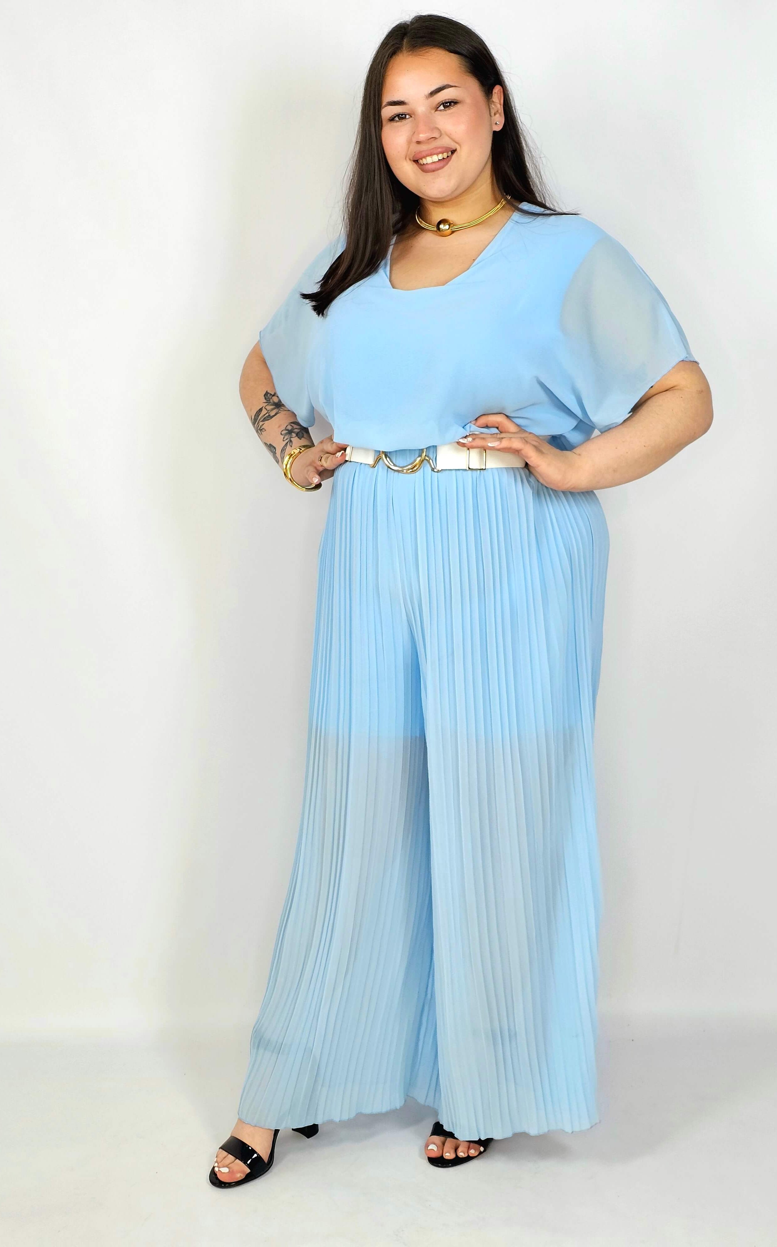 Kombinezon plus size – stylowa i wygodna propozycja dla sylwetki XXL Stylowa XL