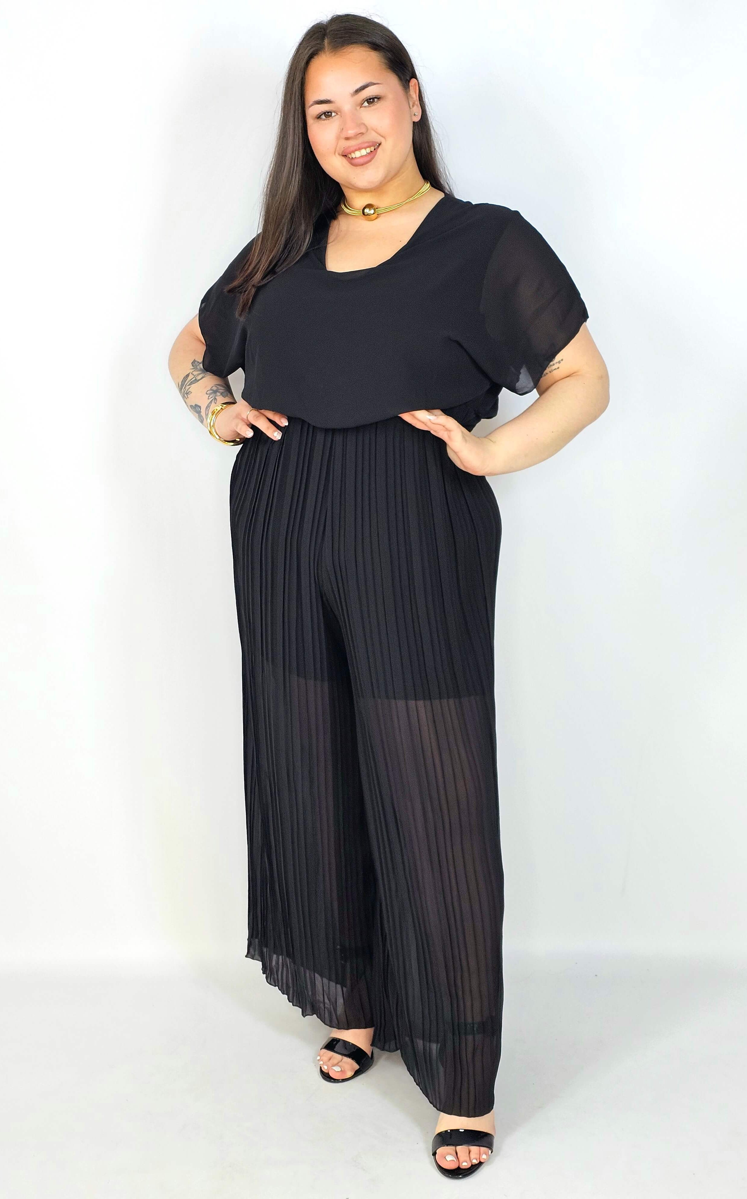 Kombinezon plus size – stylowa i wygodna propozycja dla sylwetki XXL Stylowa XL