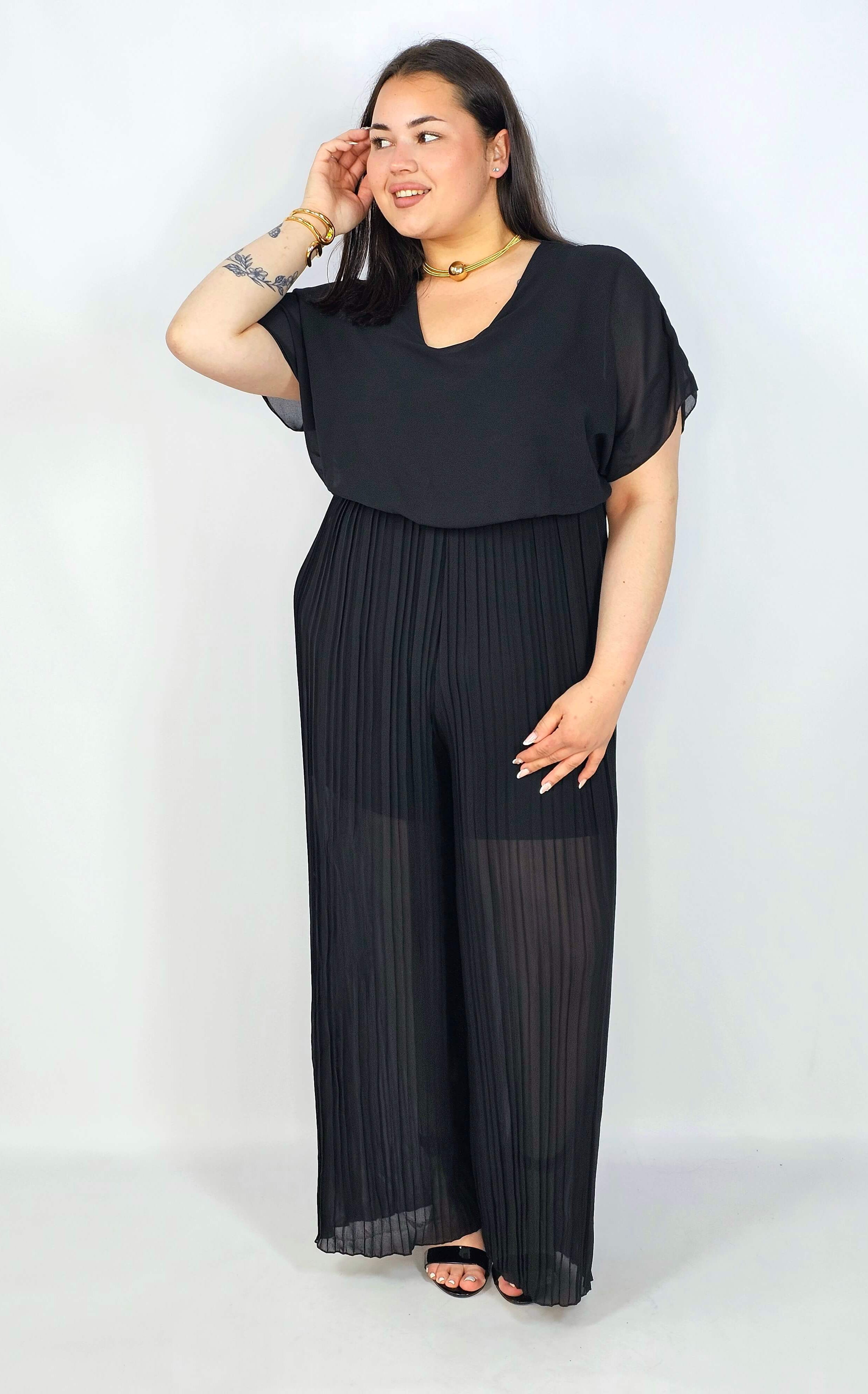 Kombinezon plus size – stylowa i wygodna propozycja dla sylwetki XXL Stylowa XL