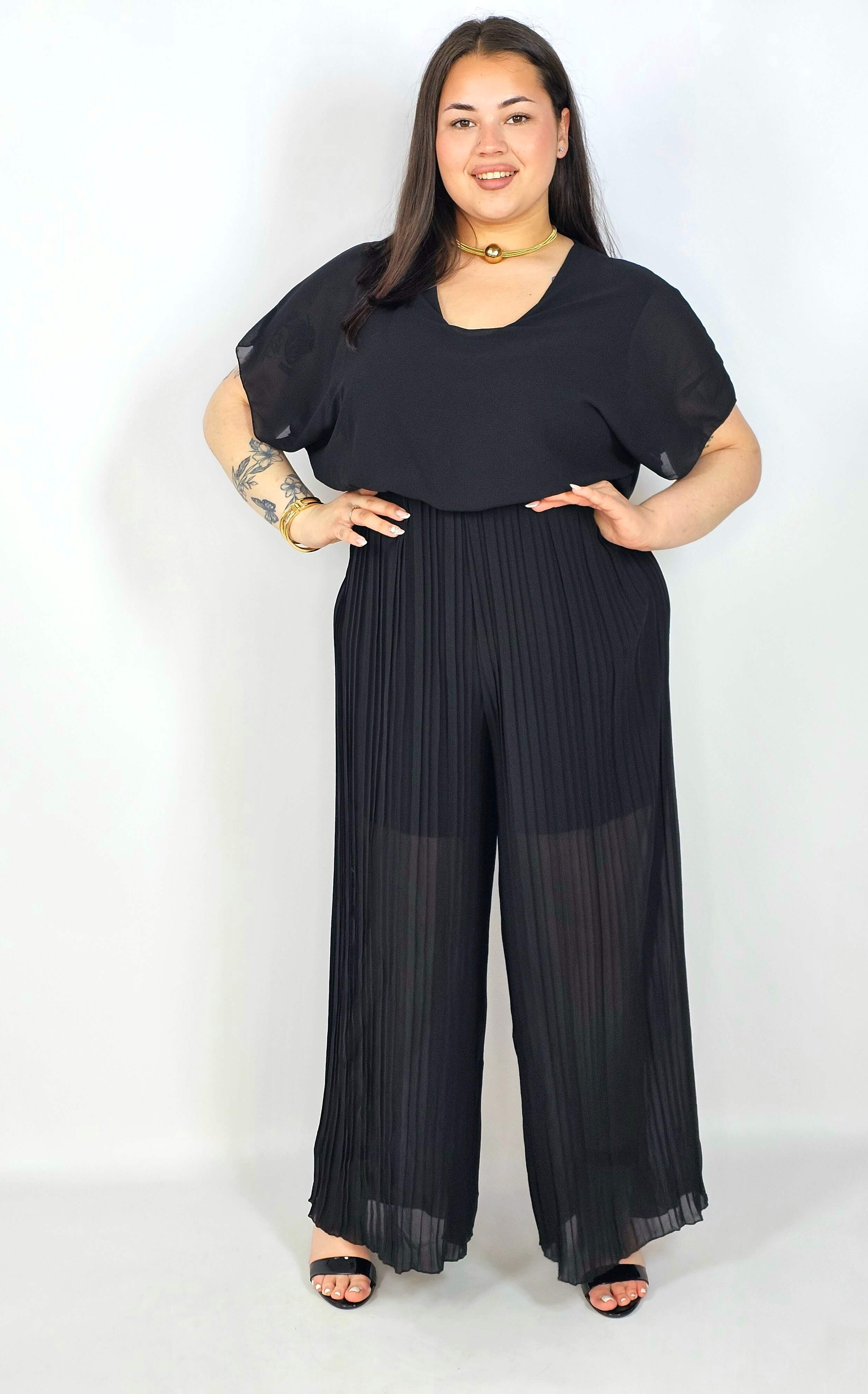 Kombinezon plus size – stylowa i wygodna propozycja dla sylwetki XXL Stylowa XL