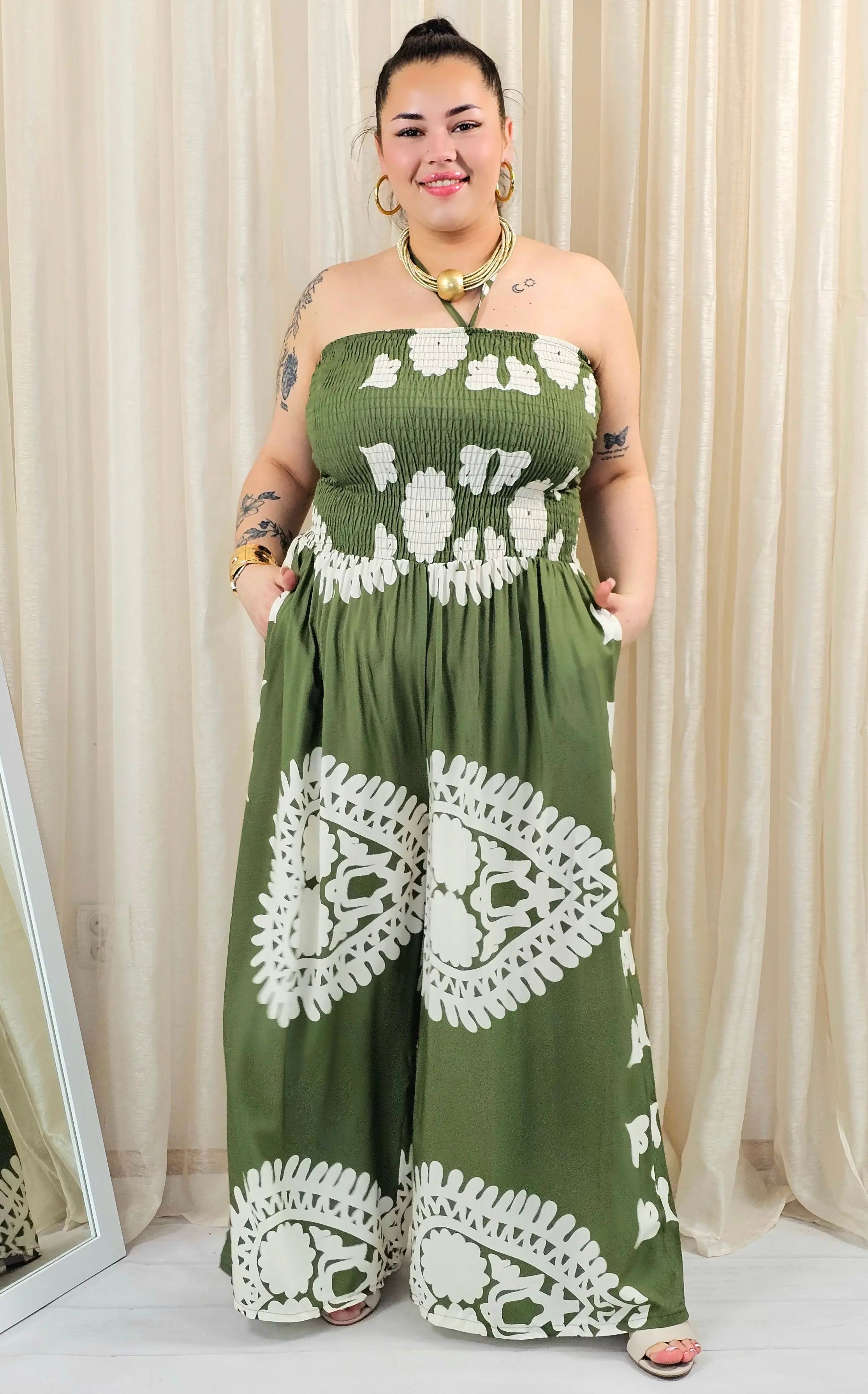Kombinezon plus size bez ramiączek z efektownym wzorem Stylowa XL