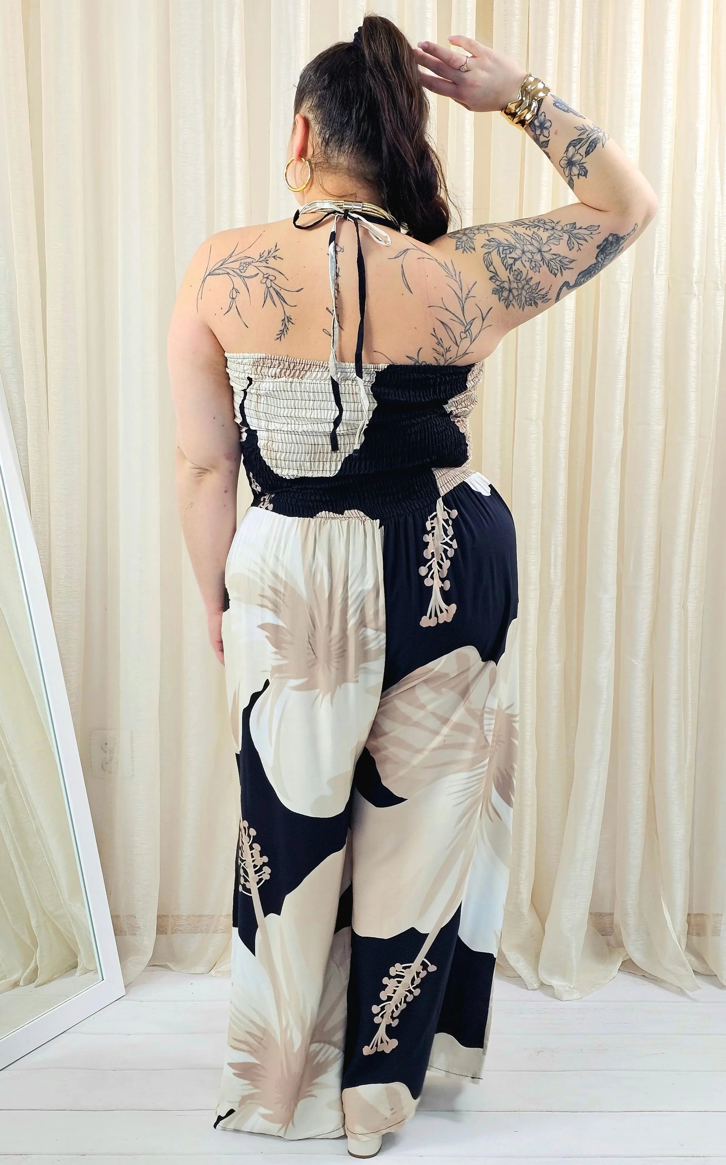 Kombinezon plus size bez ramiączek z kontrastowym wzorem Stylowa XL