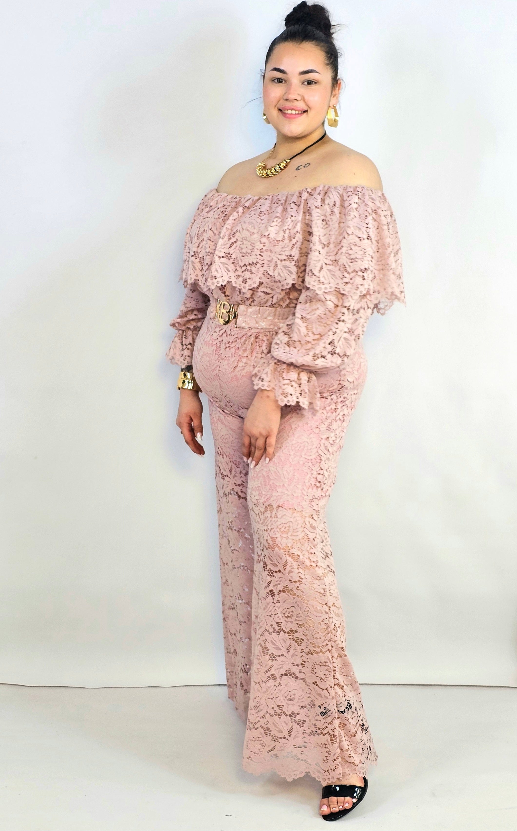 Kombinezon plus size koronkowy z hiszpańskim dekoltem – elegancja XXL Stylowa XL