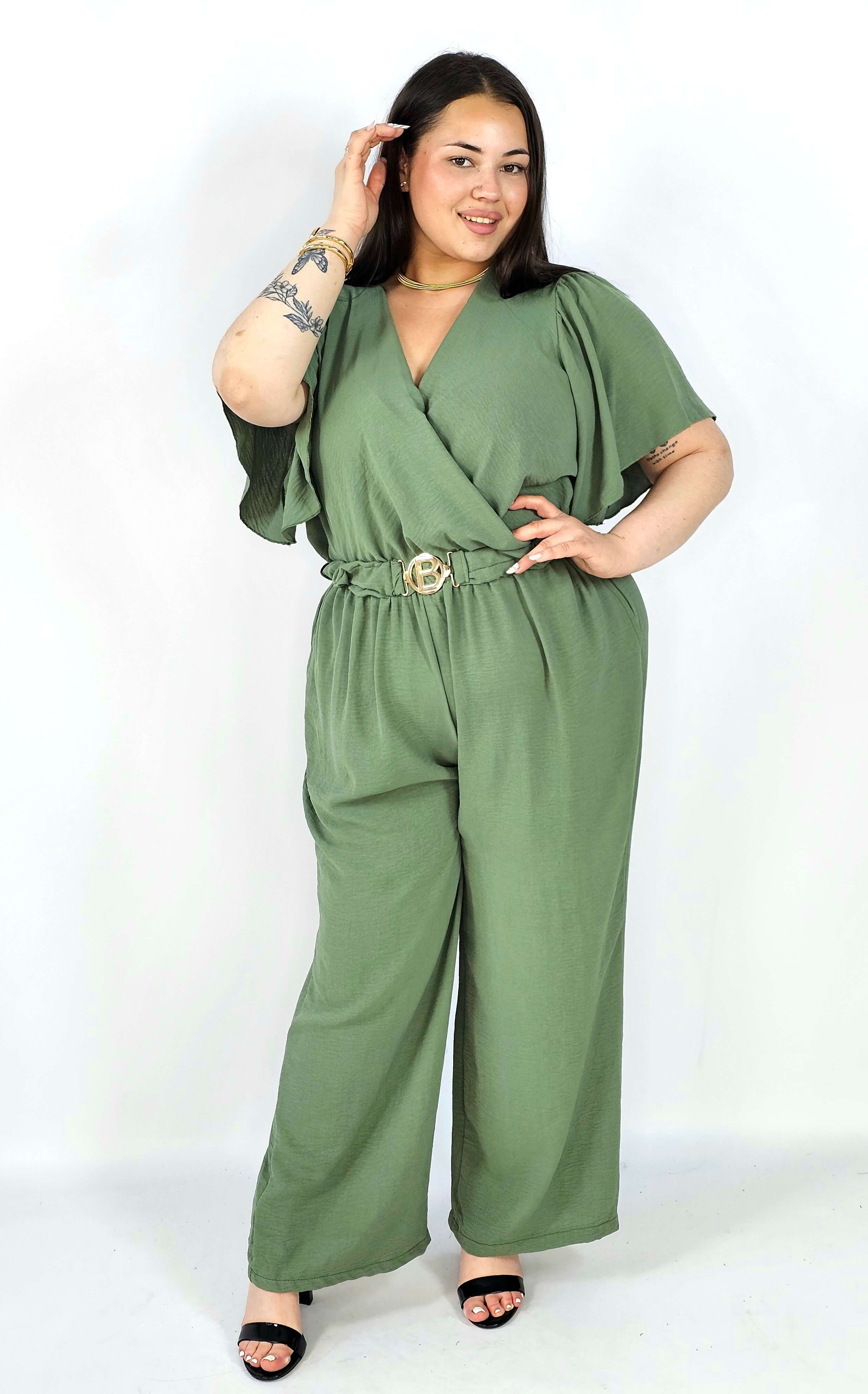 Kombinezon plus size z kopertowym dekoltem i paskiem – wygoda i styl XXL Stylowa XL