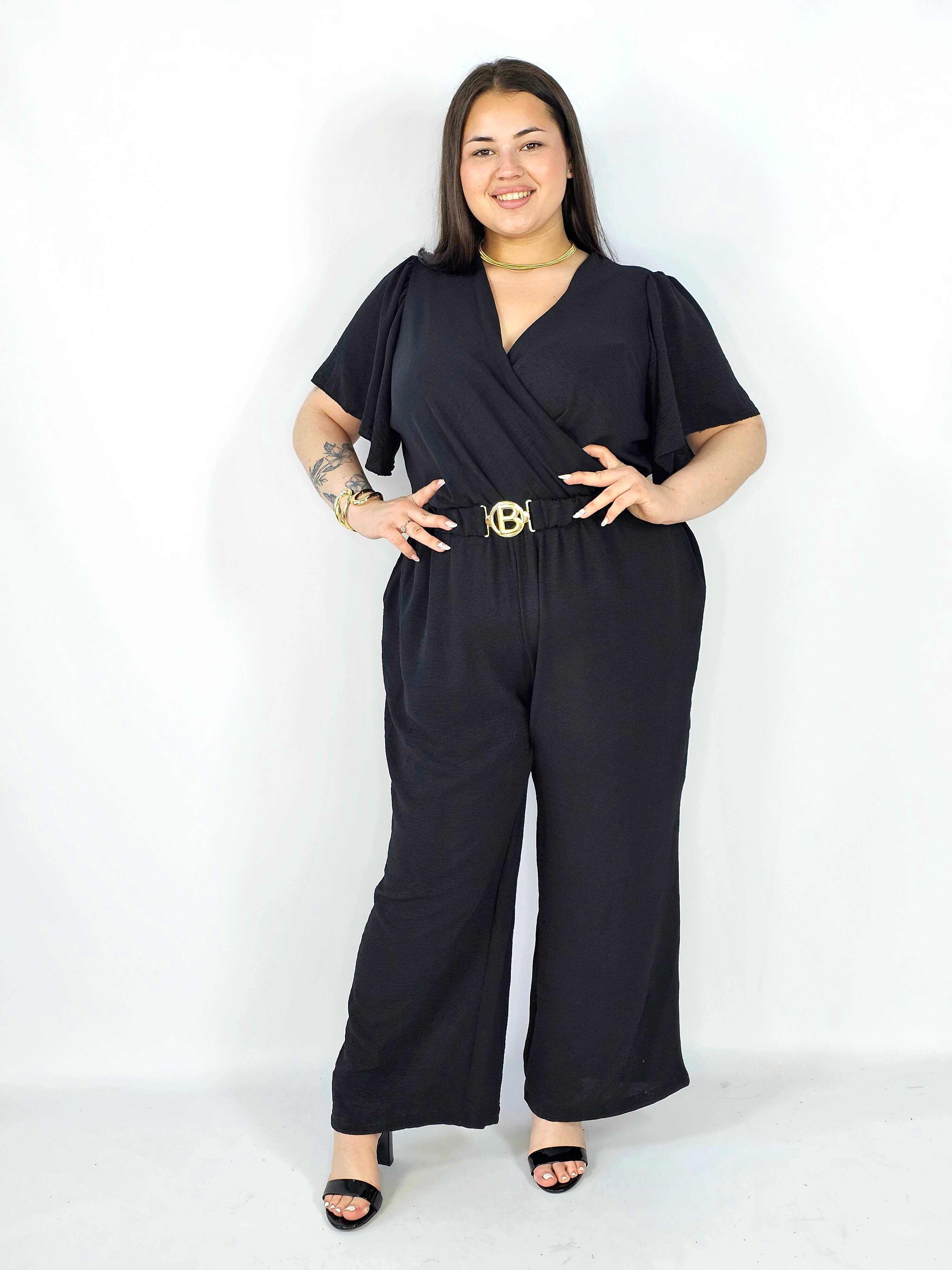 Kombinezon plus size z kopertowym dekoltem i paskiem – wygoda i styl XXL Stylowa XL