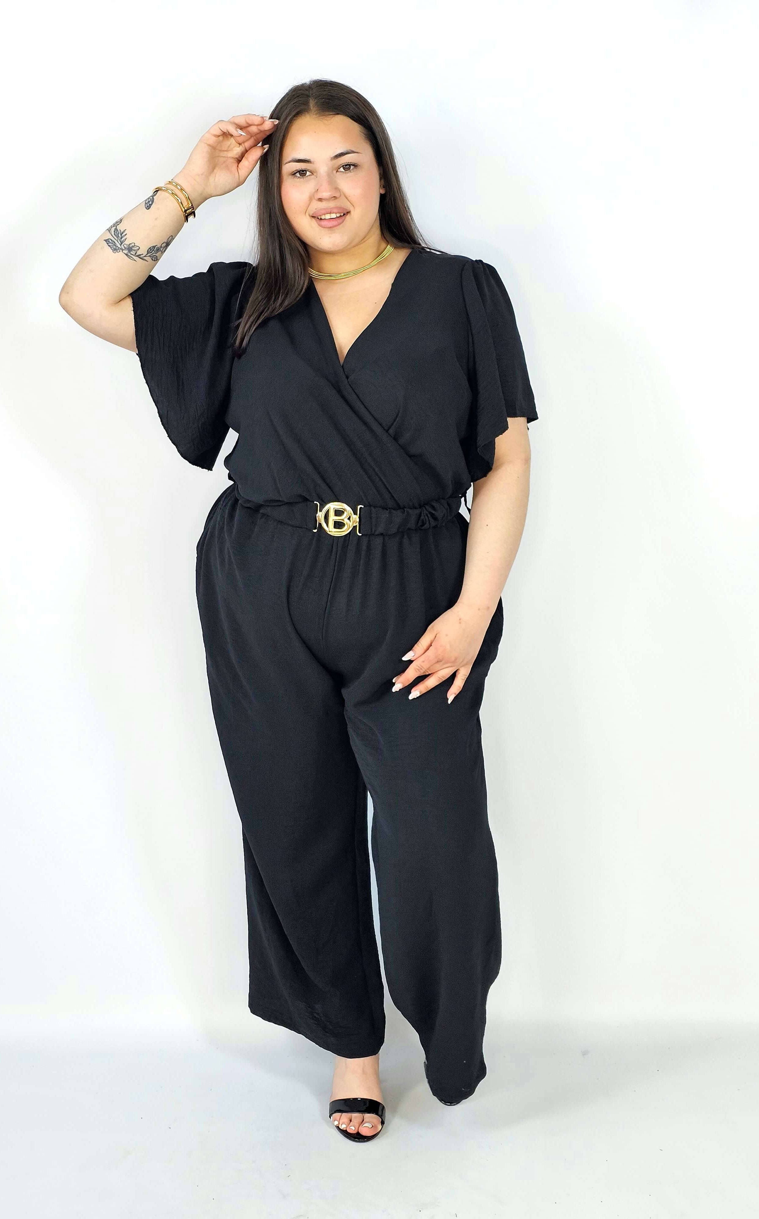 Kombinezon plus size z kopertowym dekoltem i paskiem – wygoda i styl XXL Stylowa XL