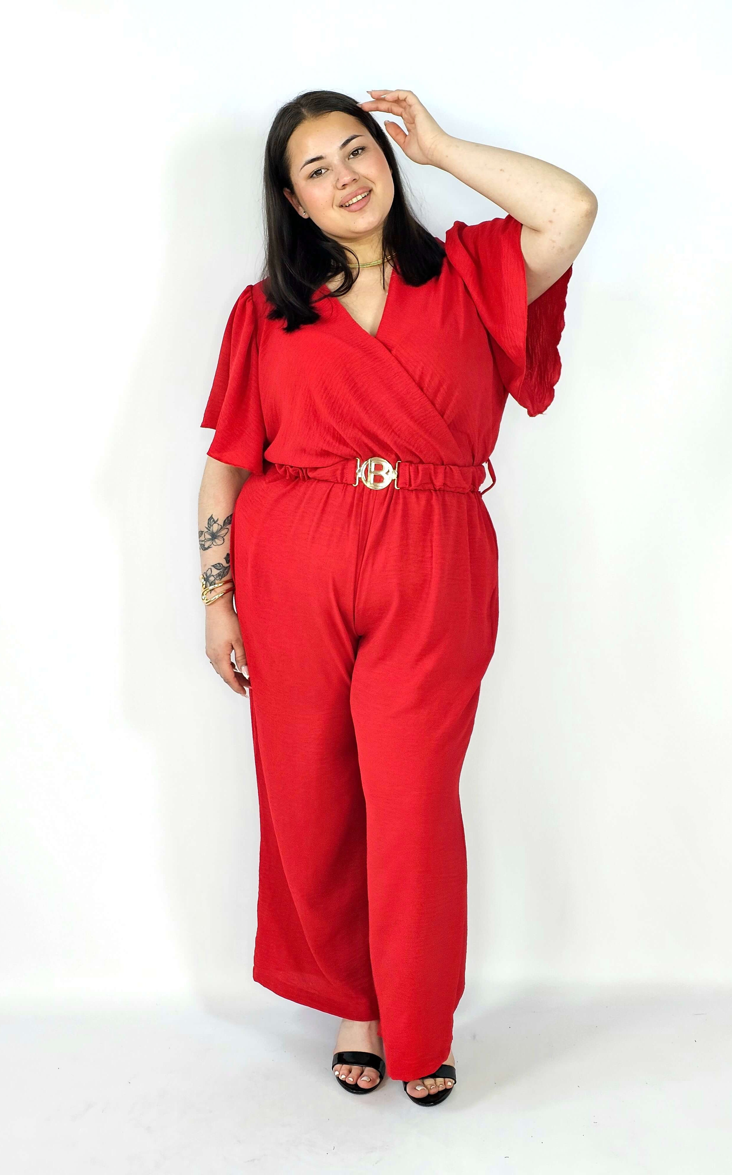 Kombinezon plus size z kopertowym dekoltem i paskiem – wygoda i styl XXL Stylowa XL