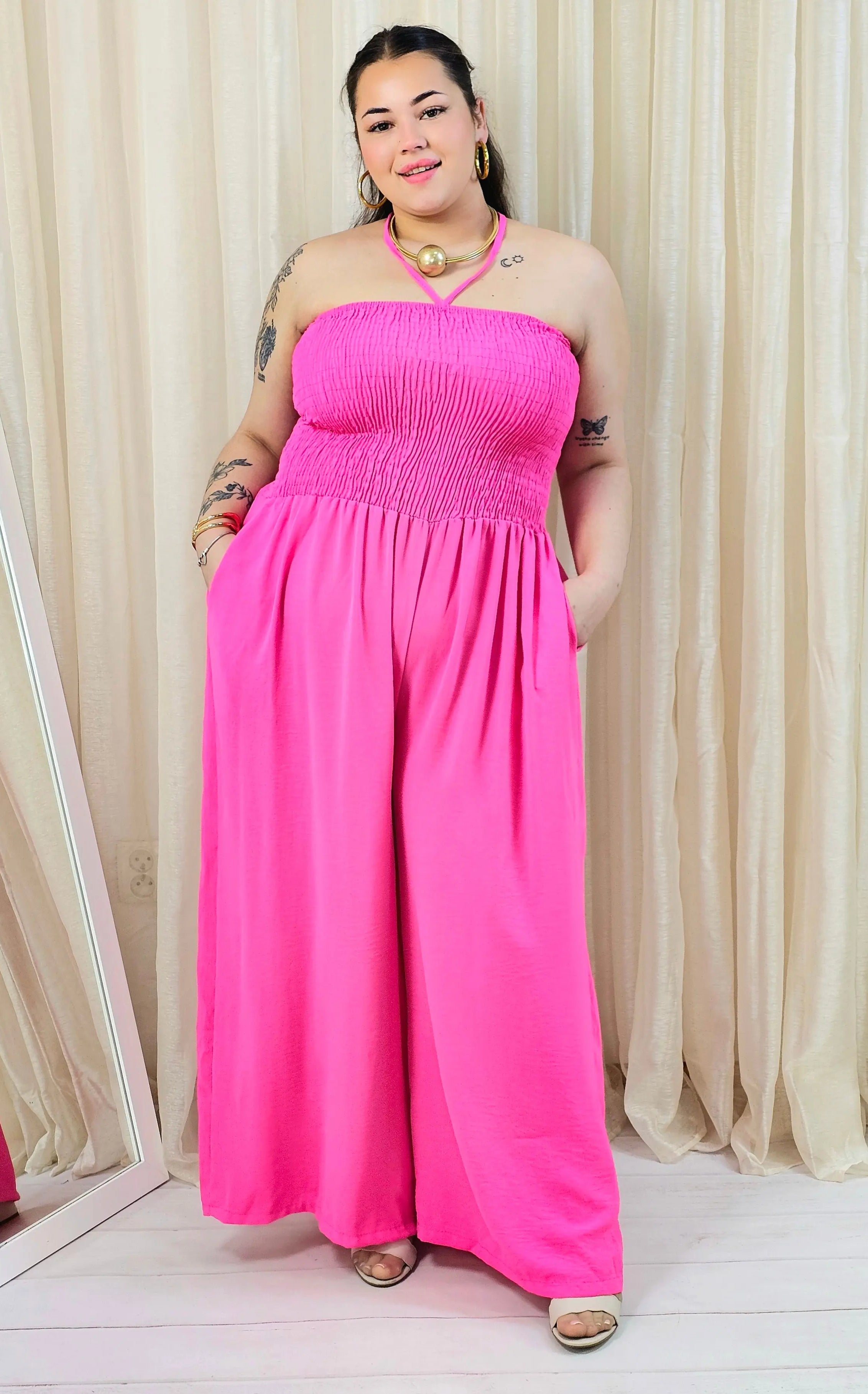 Kombinezon plus size z marszczeniem – wyrazista moda plus size Stylowa XL