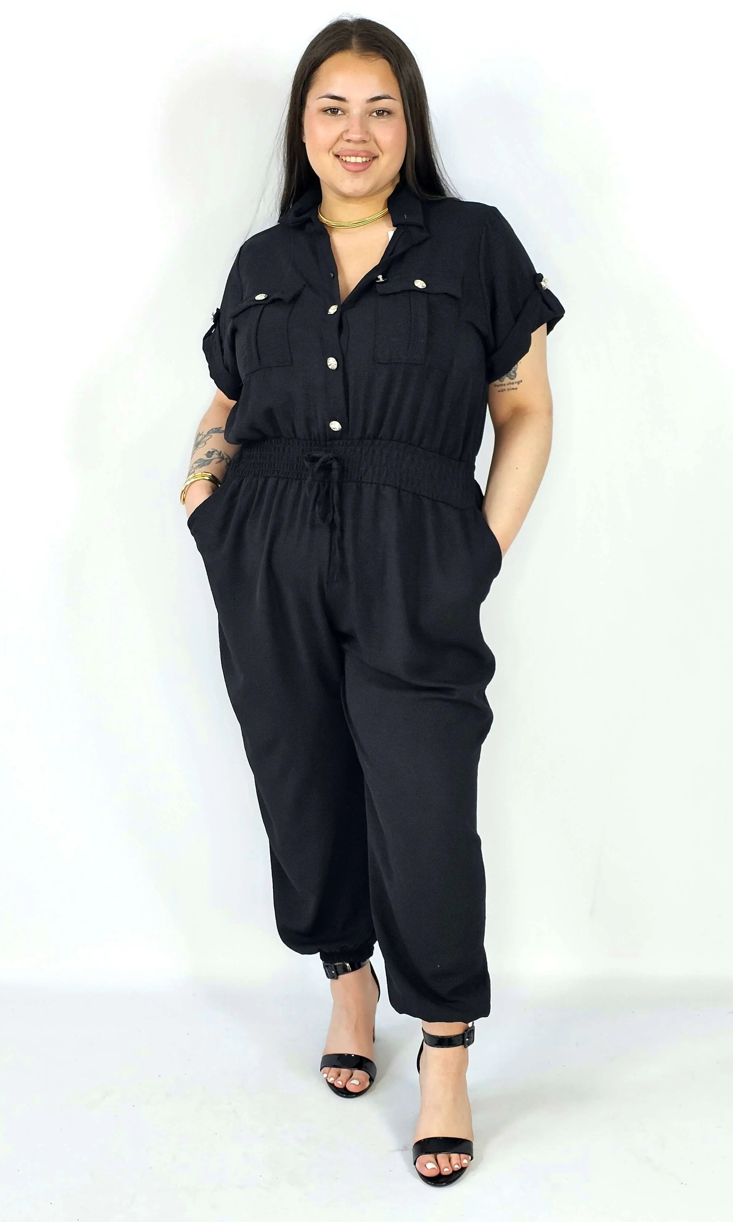 Kombinezon plus size z wiązaniem i kieszeniami – wygoda i styl XXL Stylowa XL