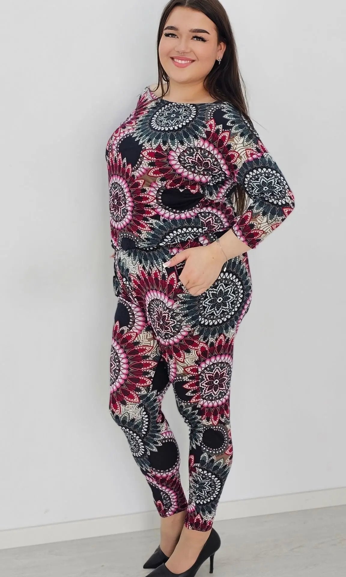 Kombinezon z wzorem po całości Stylowa XL