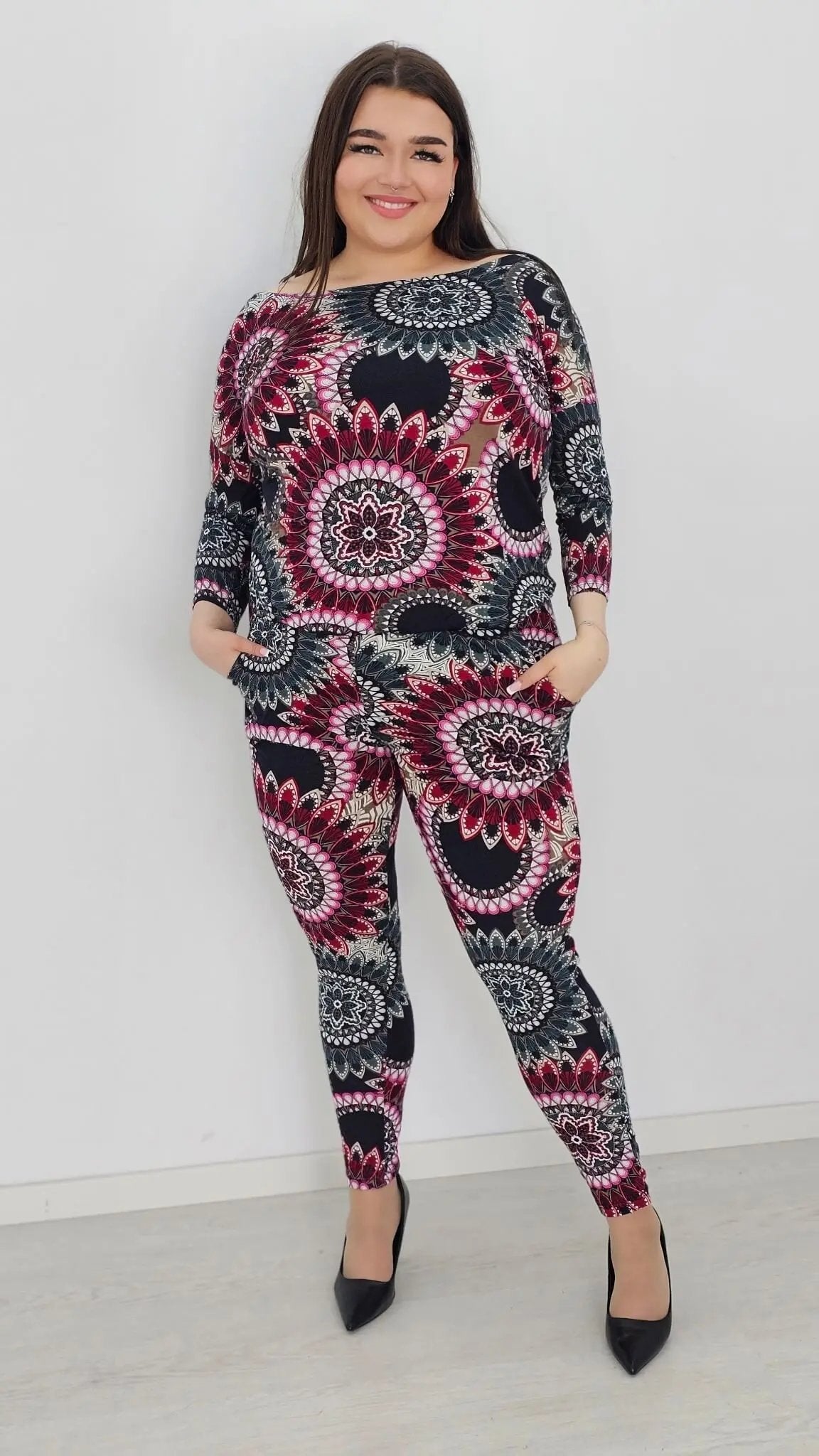 Kombinezon z wzorem po całości Stylowa XL