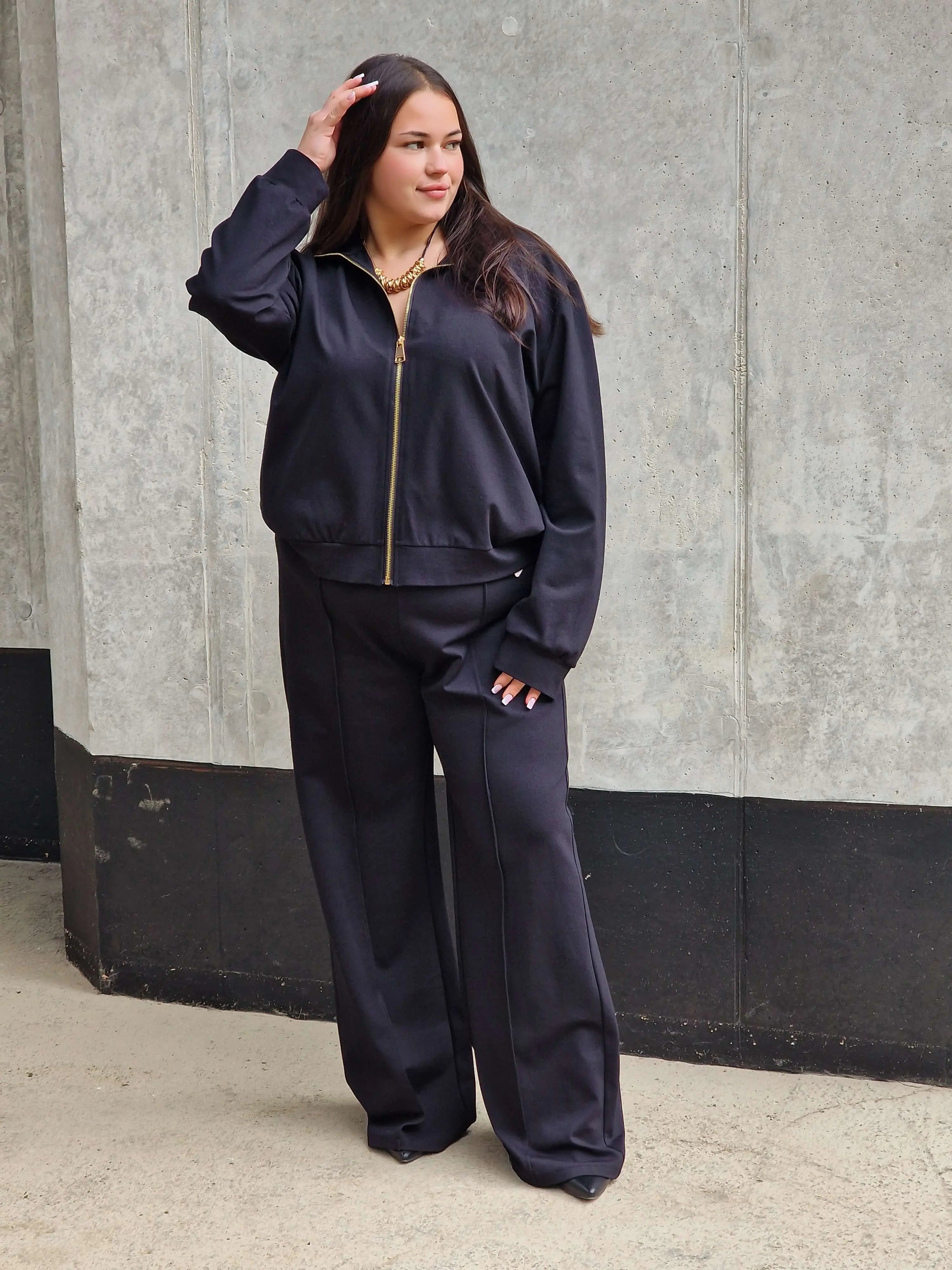 Komplet Dresowy Plus Size dla Kobiet | Wygoda i Styl Stylowa XL