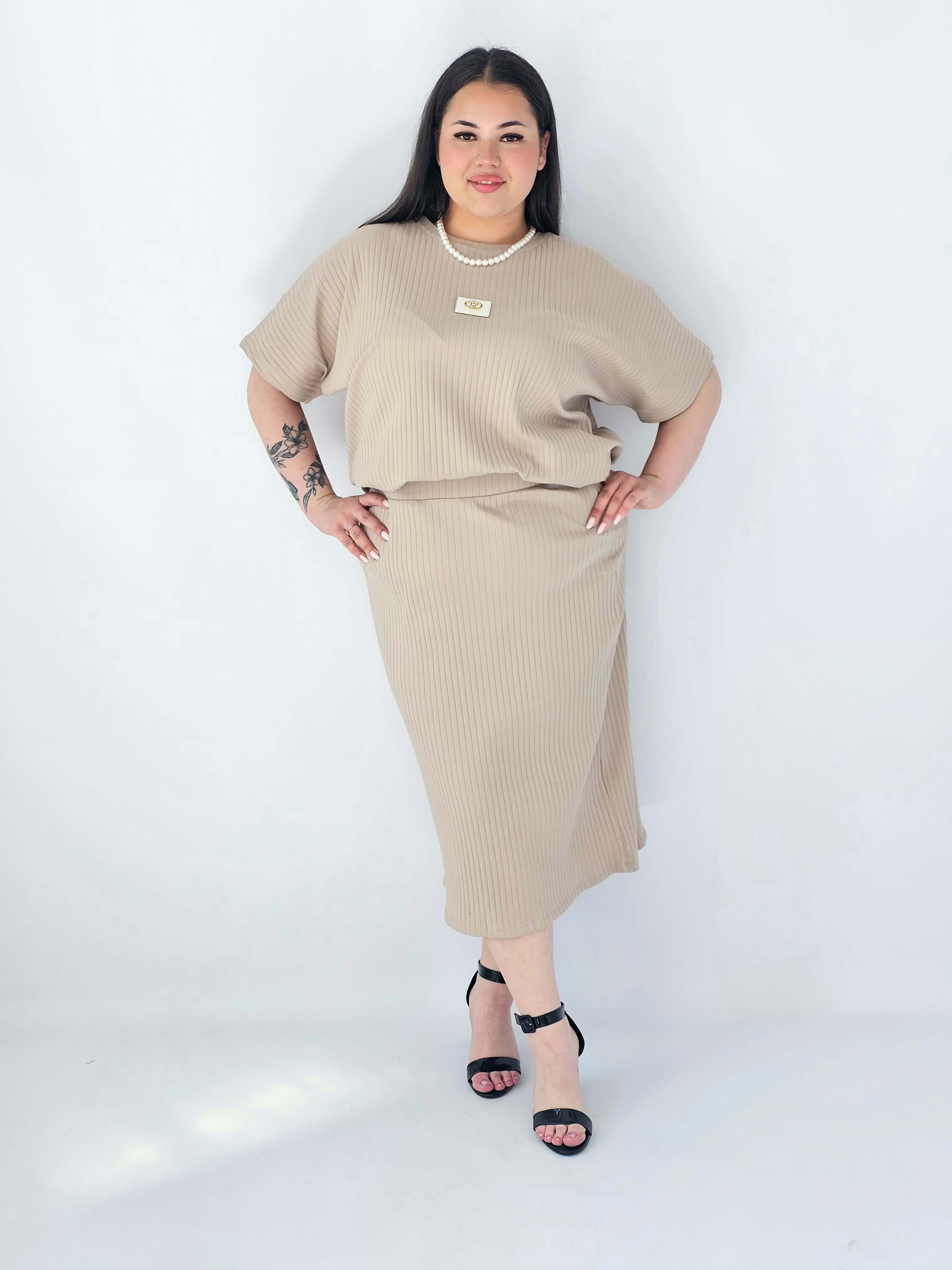 Komplet Plus Size Bluzka I Spódnica Prążkowany Z Ozdobnym Detalem Stylowa XL