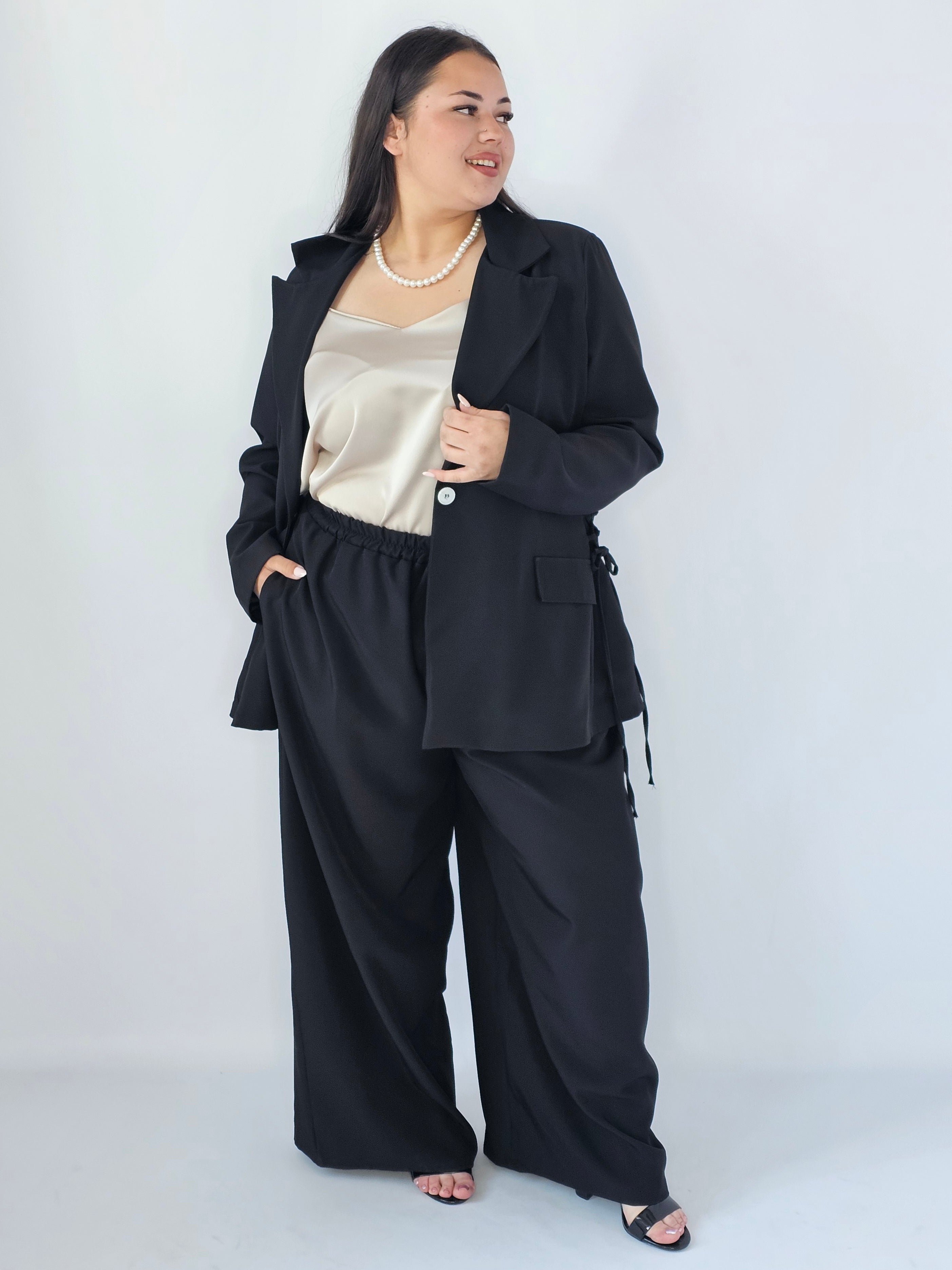 Komplet Plus Size Marynarka I Spodnie XXL – Elegancki Zestaw Damski Stylowa XL Stylowa XL