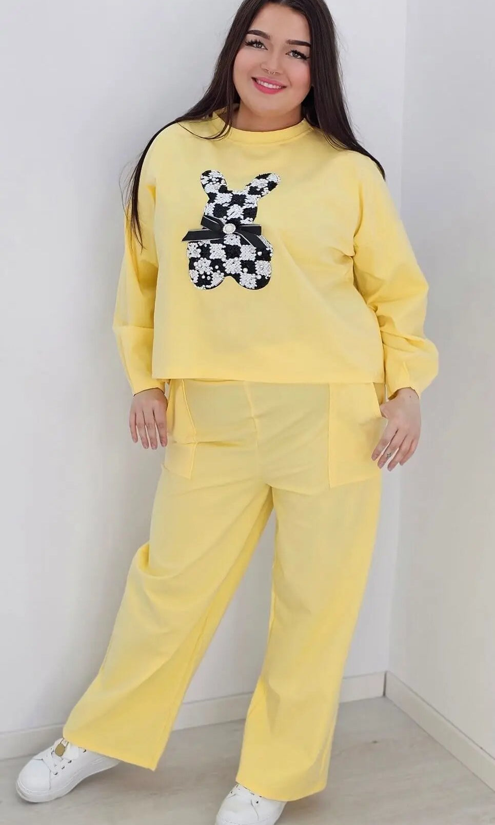 Komplet bluza z aplikacją + szerokie spodnie - żółty Stylowa XL