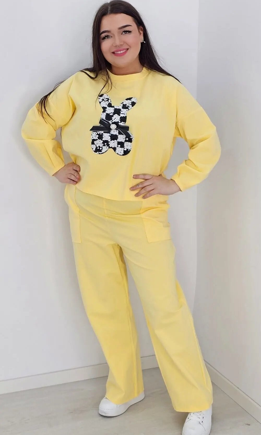 Komplet bluza z aplikacją + szerokie spodnie - żółty Stylowa XL