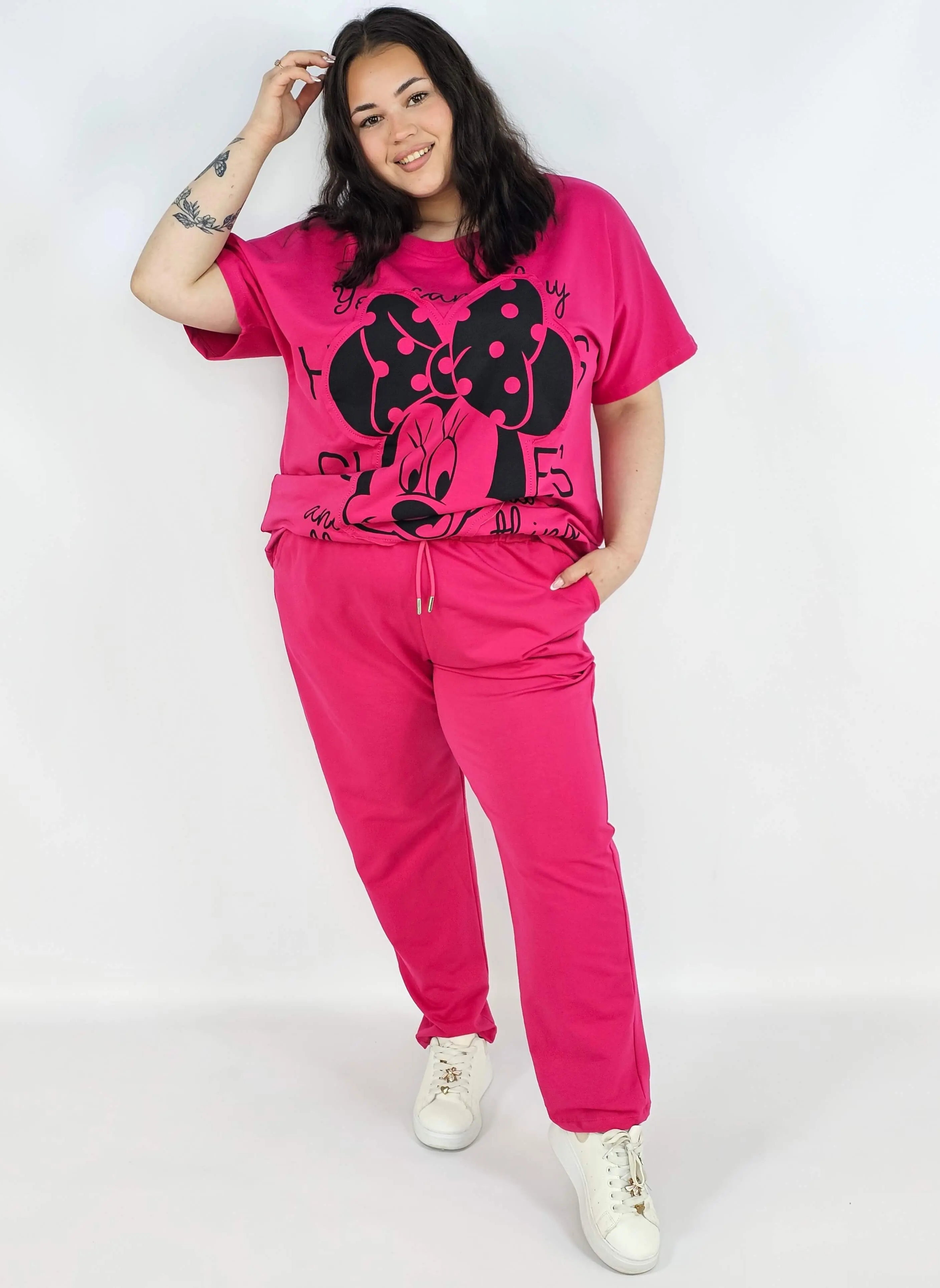 Komplet plus size XXL – bluzka i spodnie dresowe z modnym nadrukiem Stylowa XL