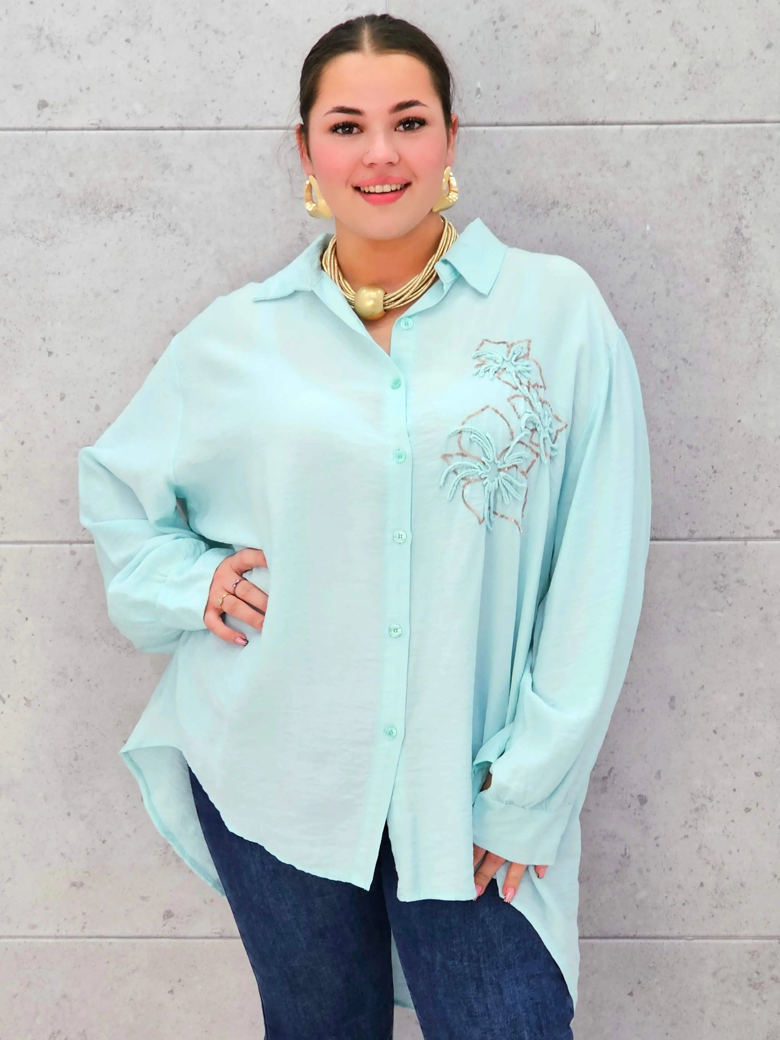 Koszula haftowana plus size StylowaXL – elegancja i komfort w kobiecym wydaniu Stylowa XL