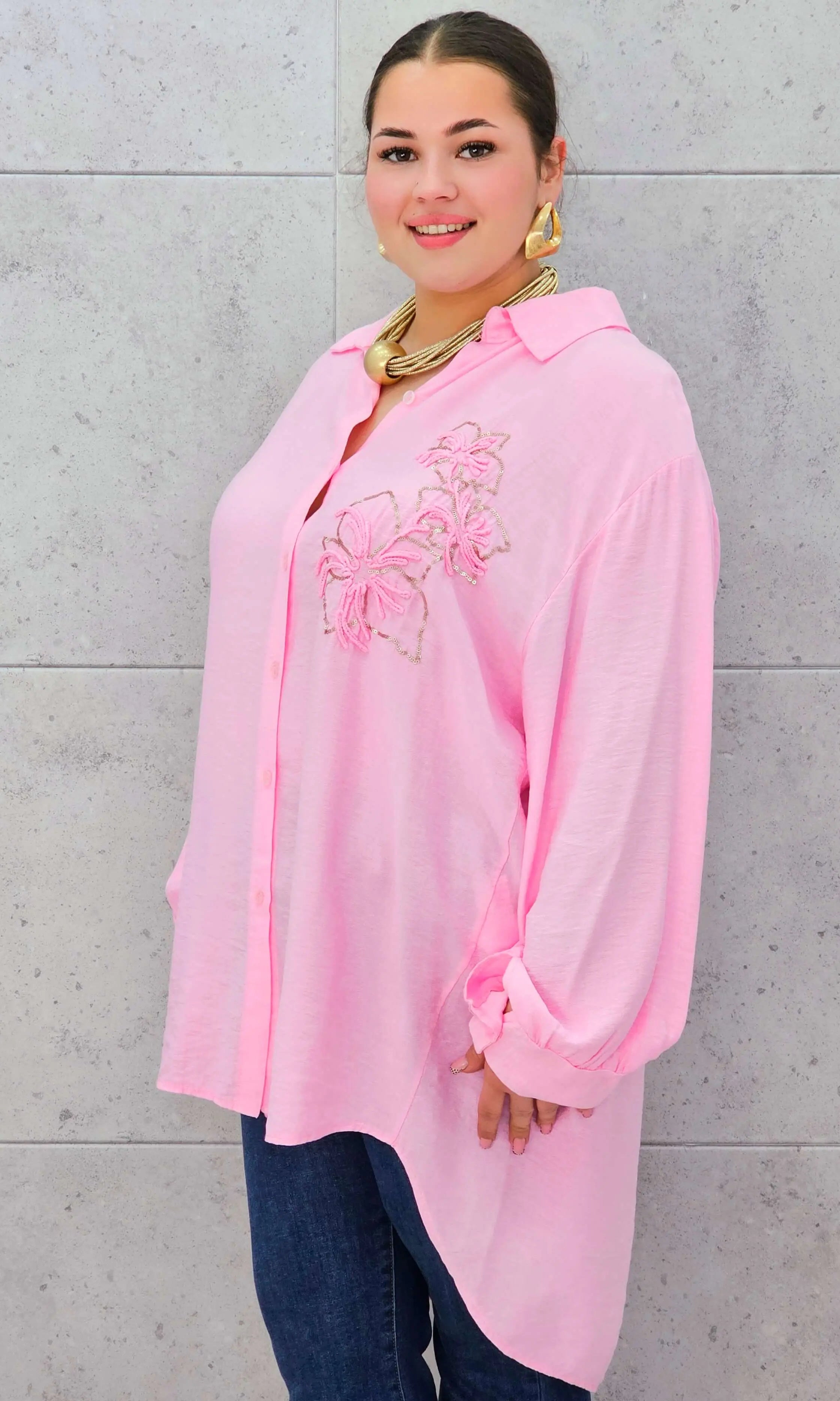 Koszula haftowana plus size StylowaXL – elegancja i komfort w kobiecym wydaniu Stylowa XL