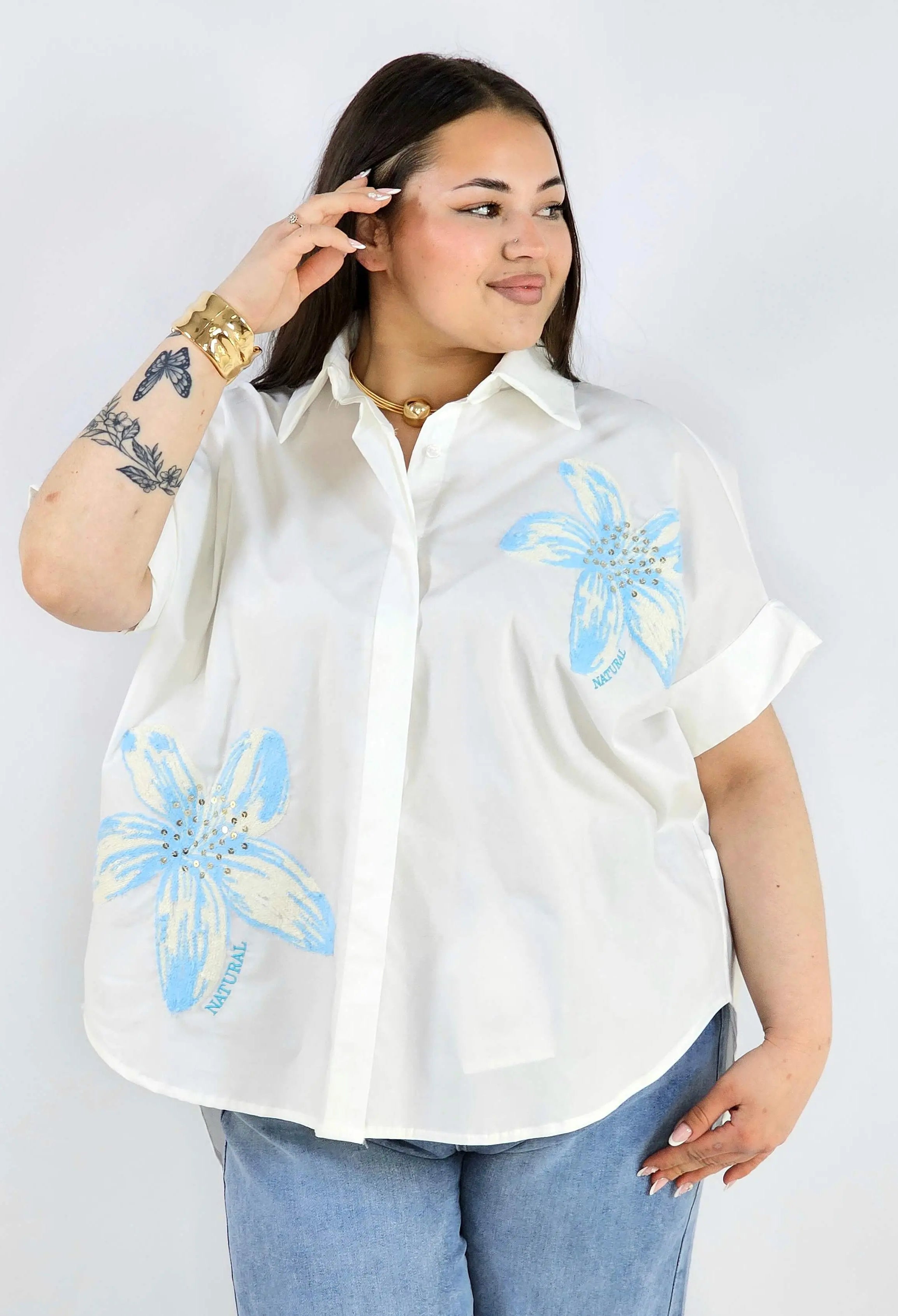 Koszula plus size Zeta Otto z kwiatową aplikacją oversize lekka i stylowa Stylowa XL