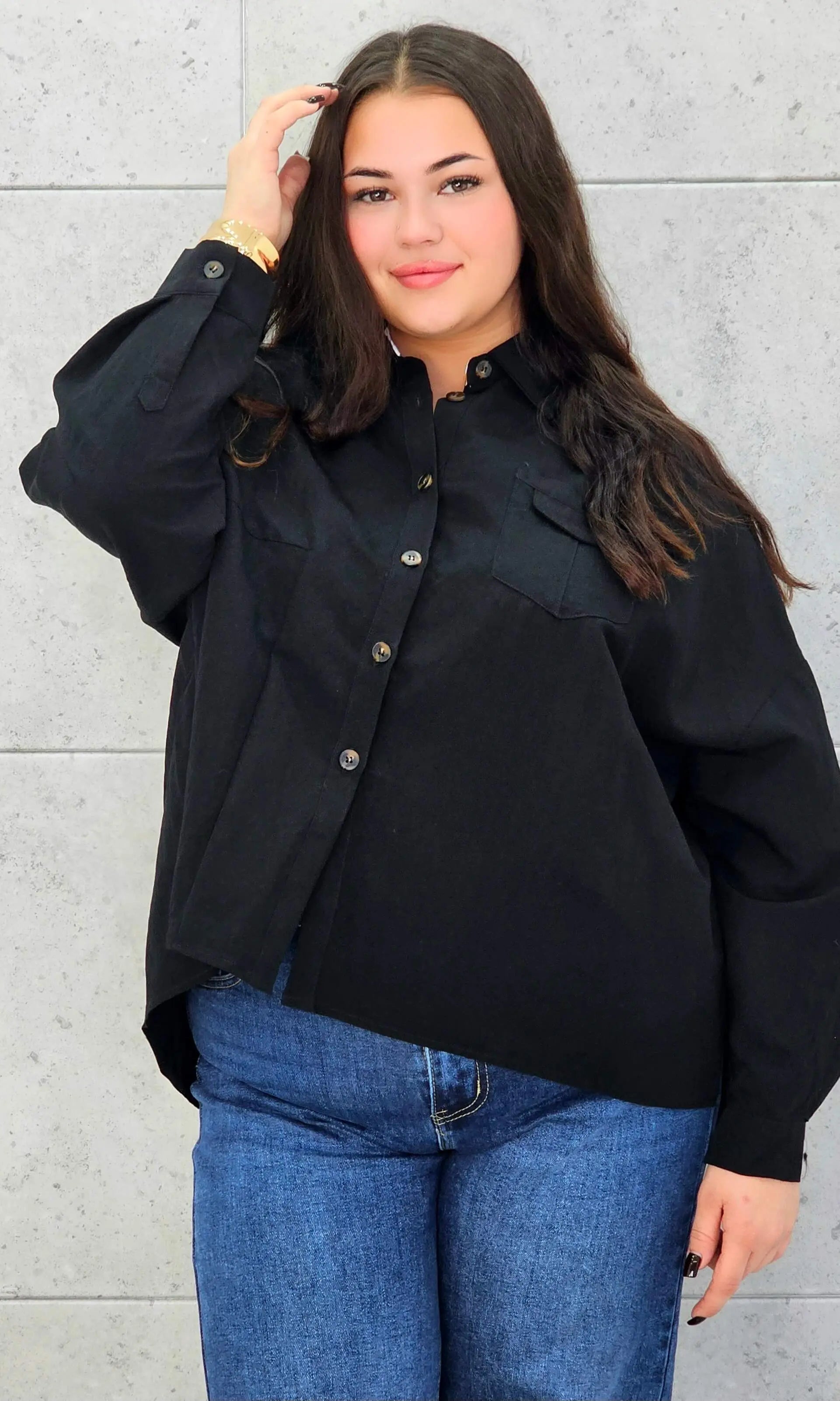 Koszula plus size oversize – styl, wygoda i elegancja - Stylowa XL