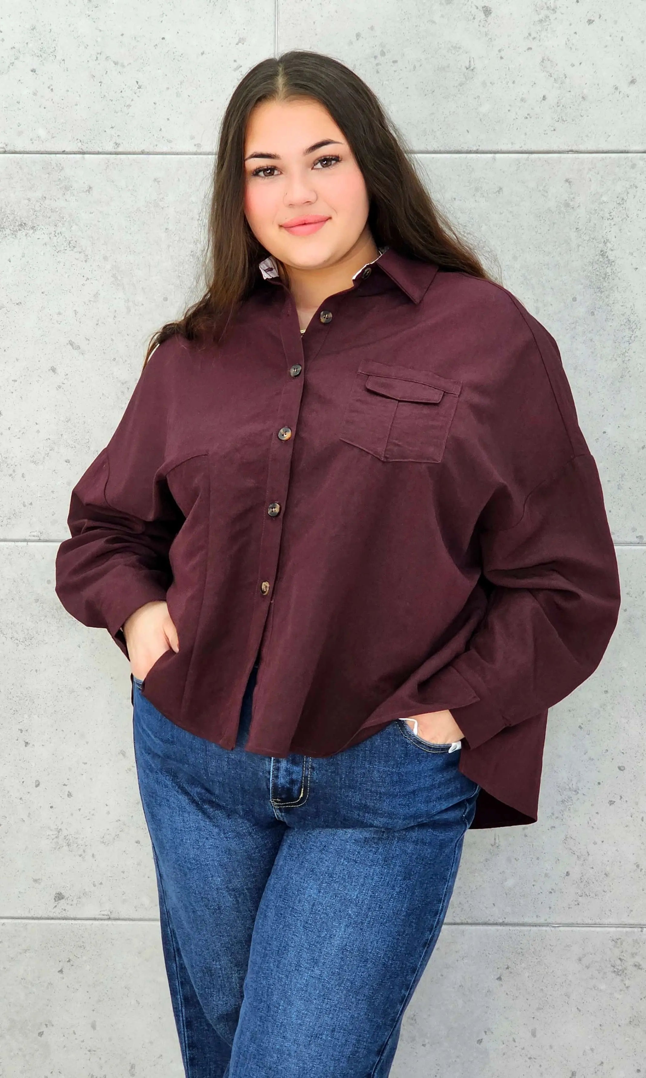 Koszula plus size oversize – styl, wygoda i elegancja - Stylowa XL