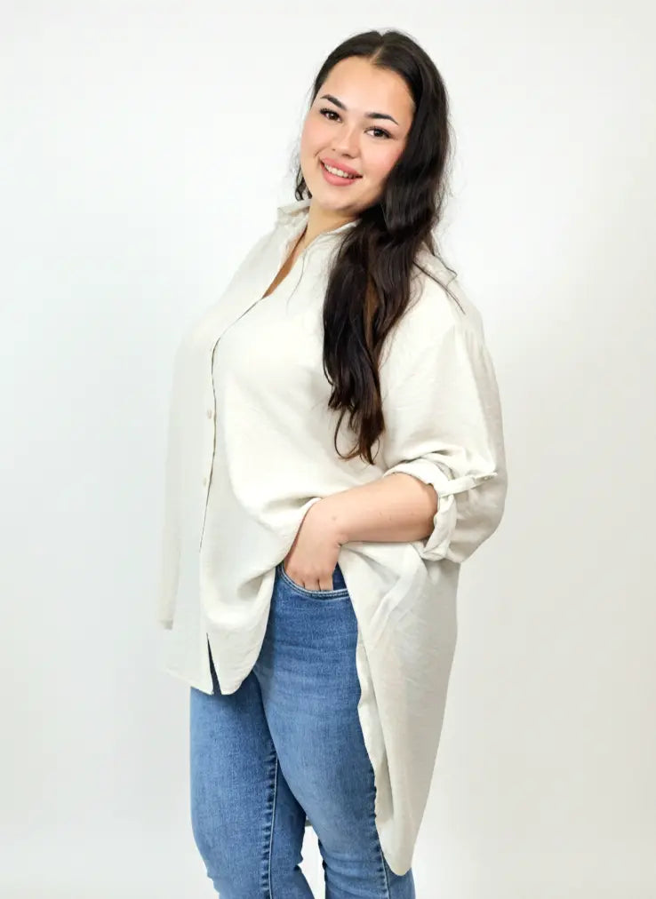 Koszula plus size oversize z wydłużonym tyłem – styl i komfort XXL Stylowa XL