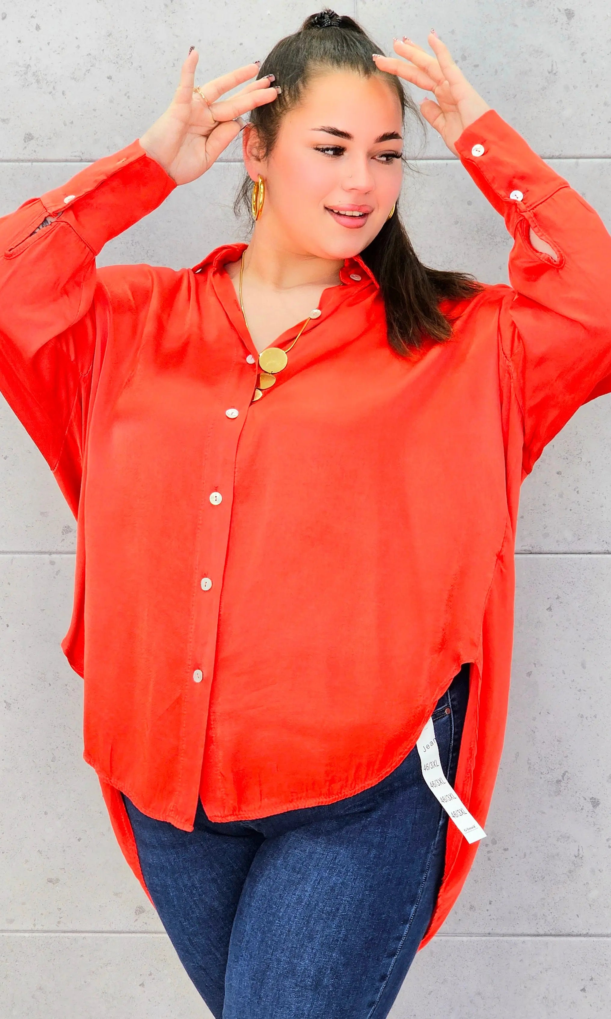 : Koszula plus size satynowa – elegancja, lekkość i maksimum komfortu Stylowa XL