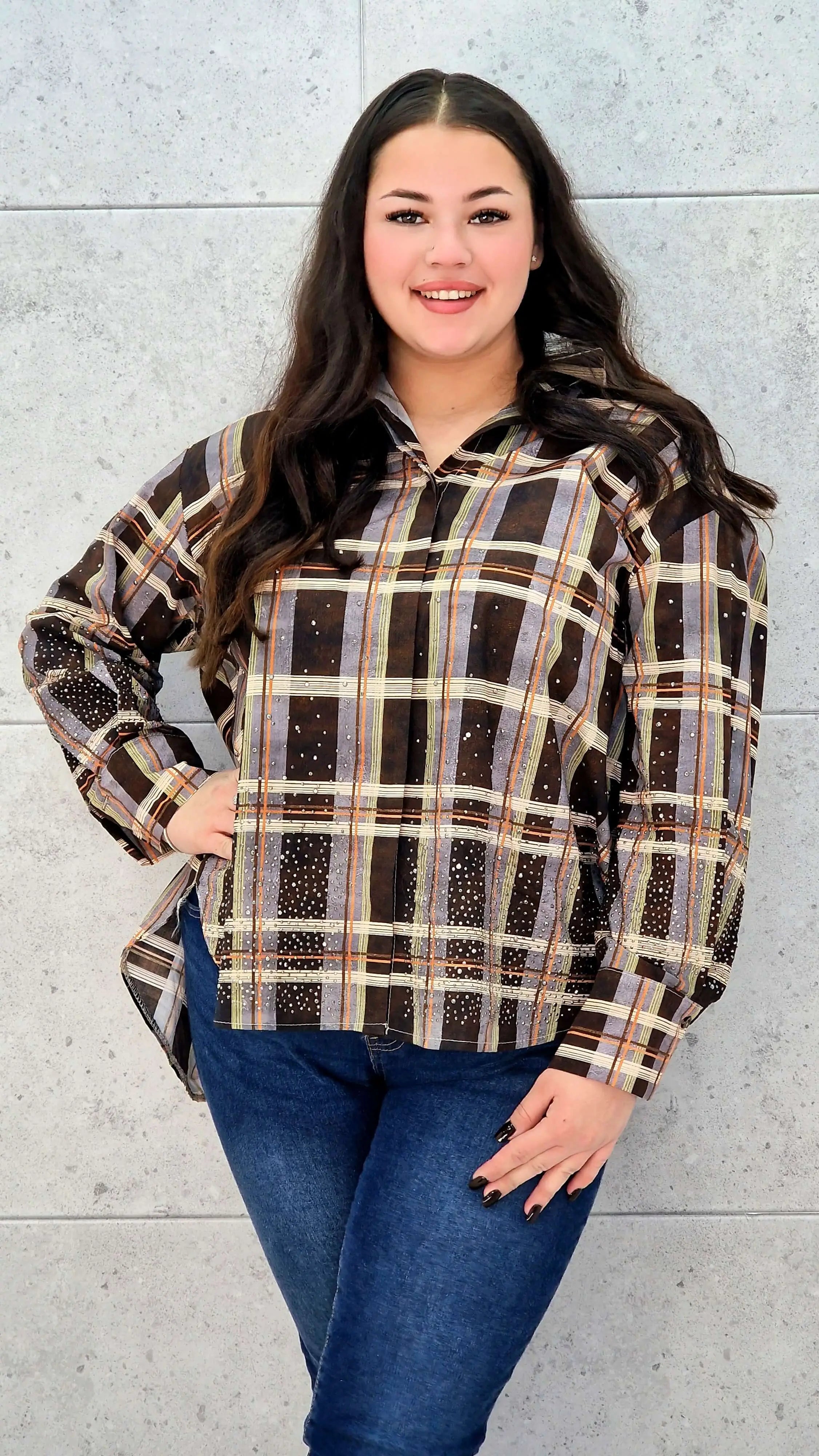 Koszula plus size w kratę – elegancja i komfort na co dzień Stylowa XL