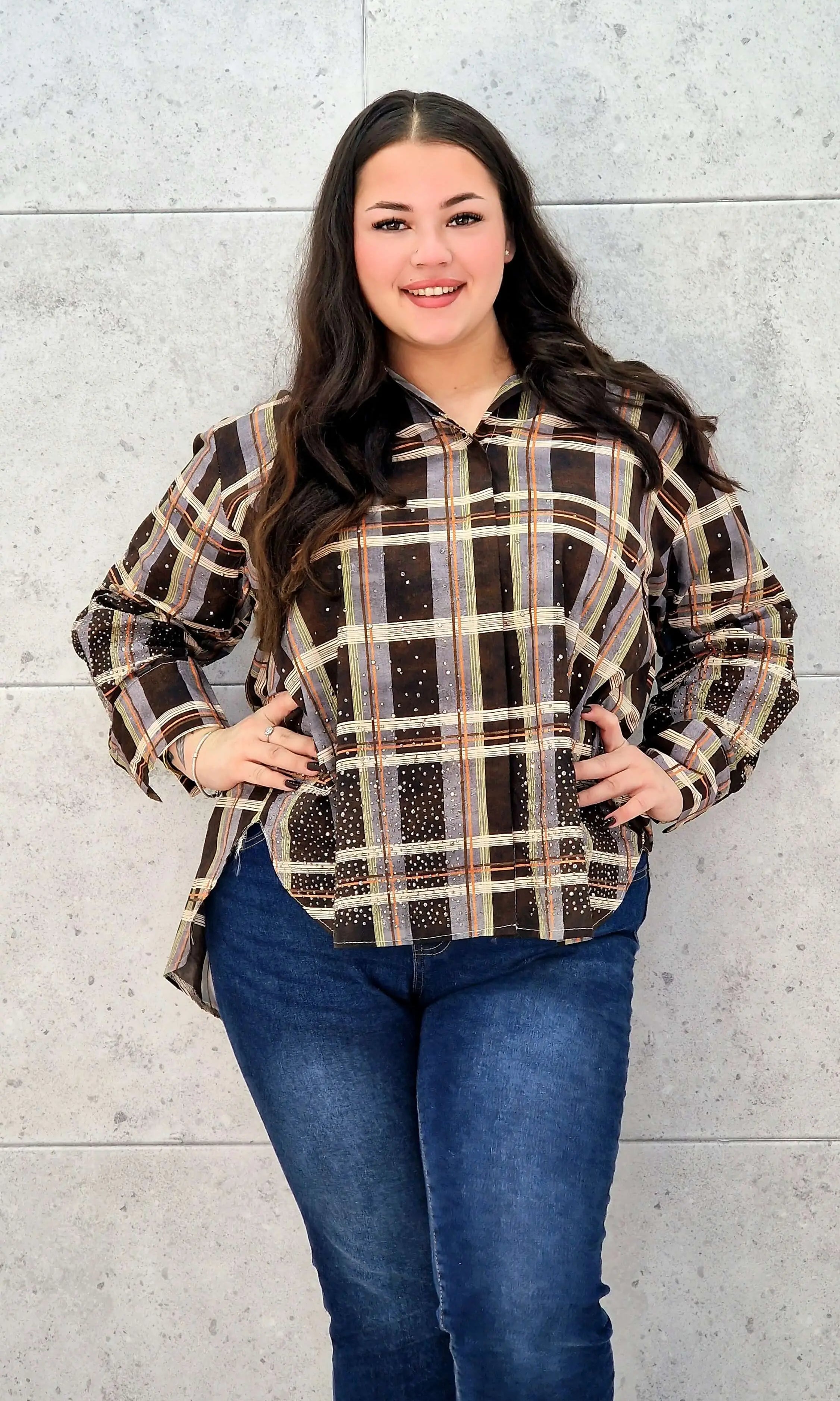 Koszula plus size w kratę – elegancja i komfort na co dzień Stylowa XL