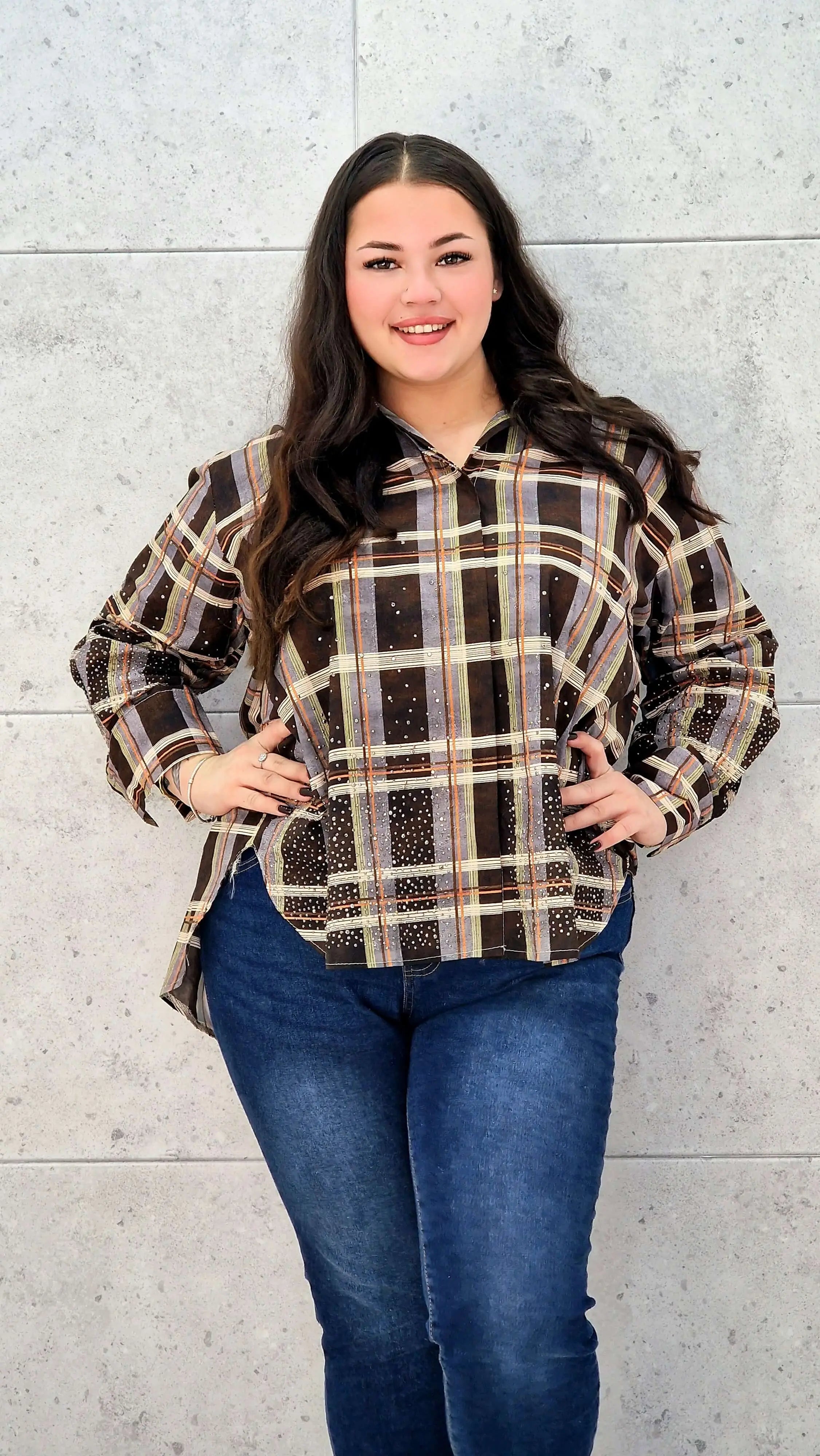 Koszula plus size w kratę – elegancja i komfort na co dzień Stylowa XL