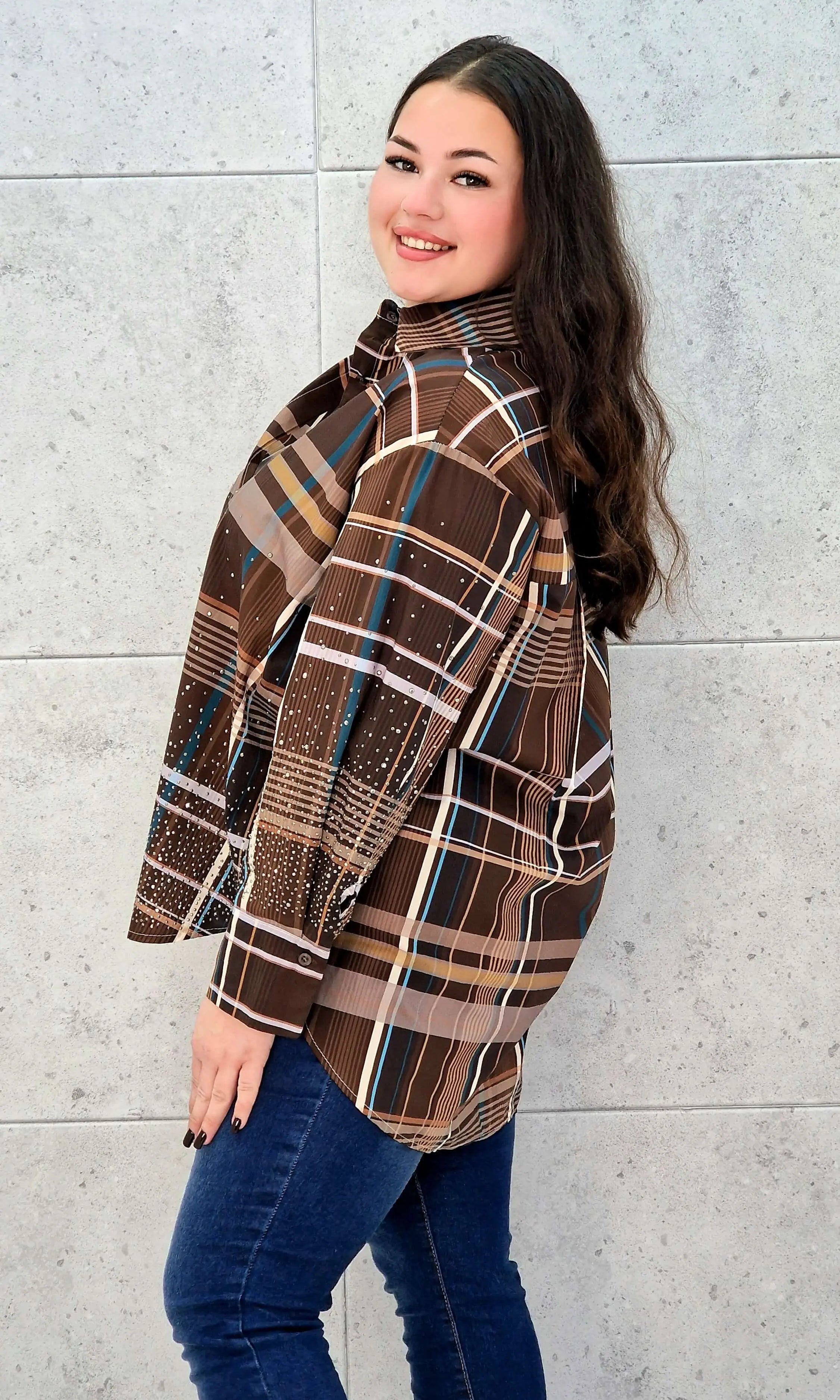 Koszula plus size w kratę – elegancja i komfort na co dzień Stylowa XL