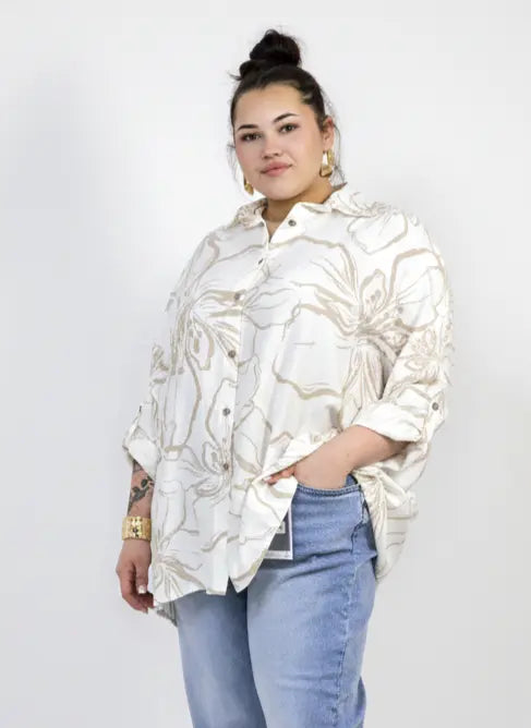 Koszula plus size z kobiecym wzorem i swobodnym fasonem Stylowa XL