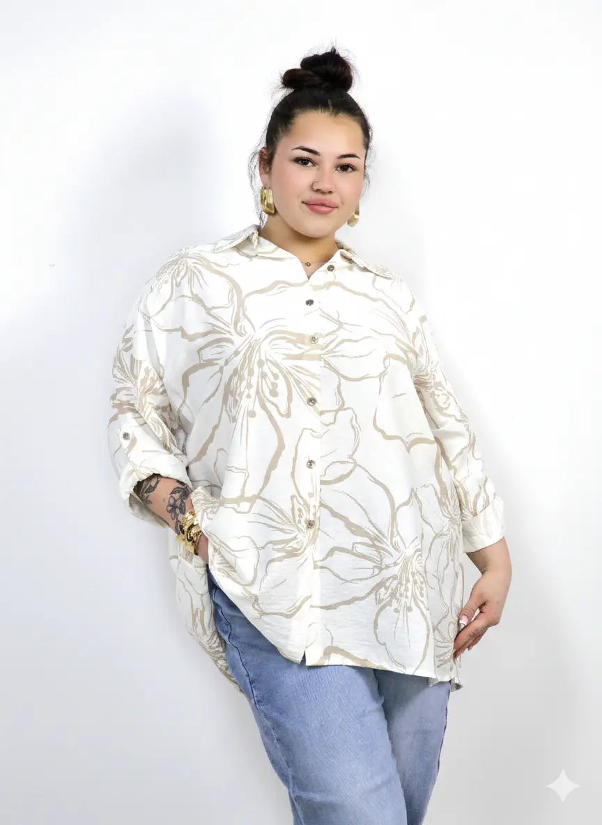 Koszula plus size z kobiecym wzorem i swobodnym fasonem Stylowa XL