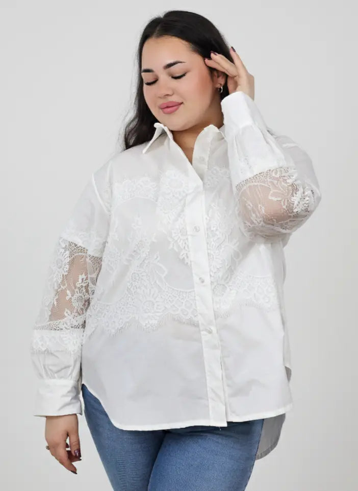 Koszula plus size z koronką – elegancja i szyk dla kobiet XL Stylowa XL