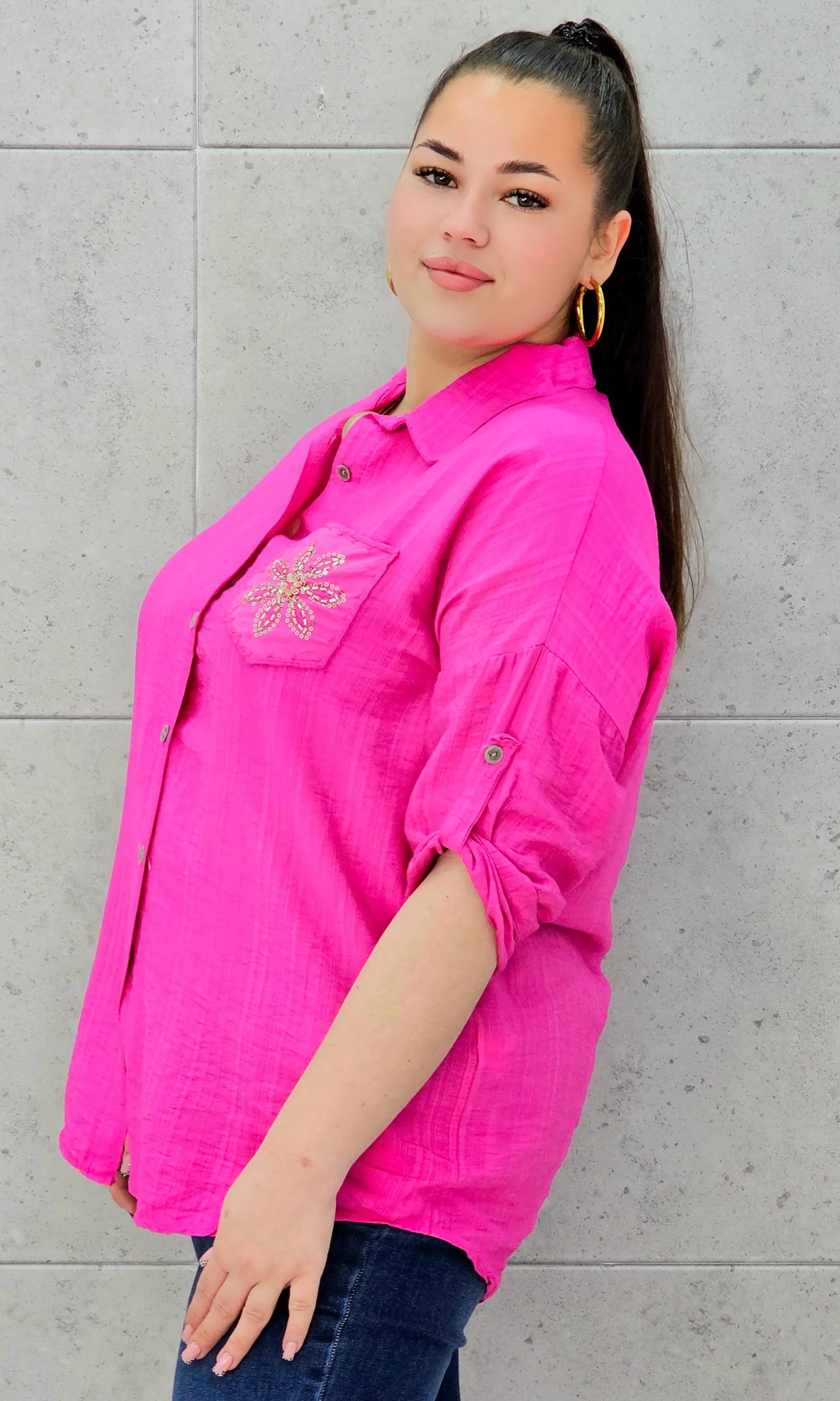 Koszula plus size z ozdobną kieszonką – stylowa i lekka koszula XXL Stylowa XL