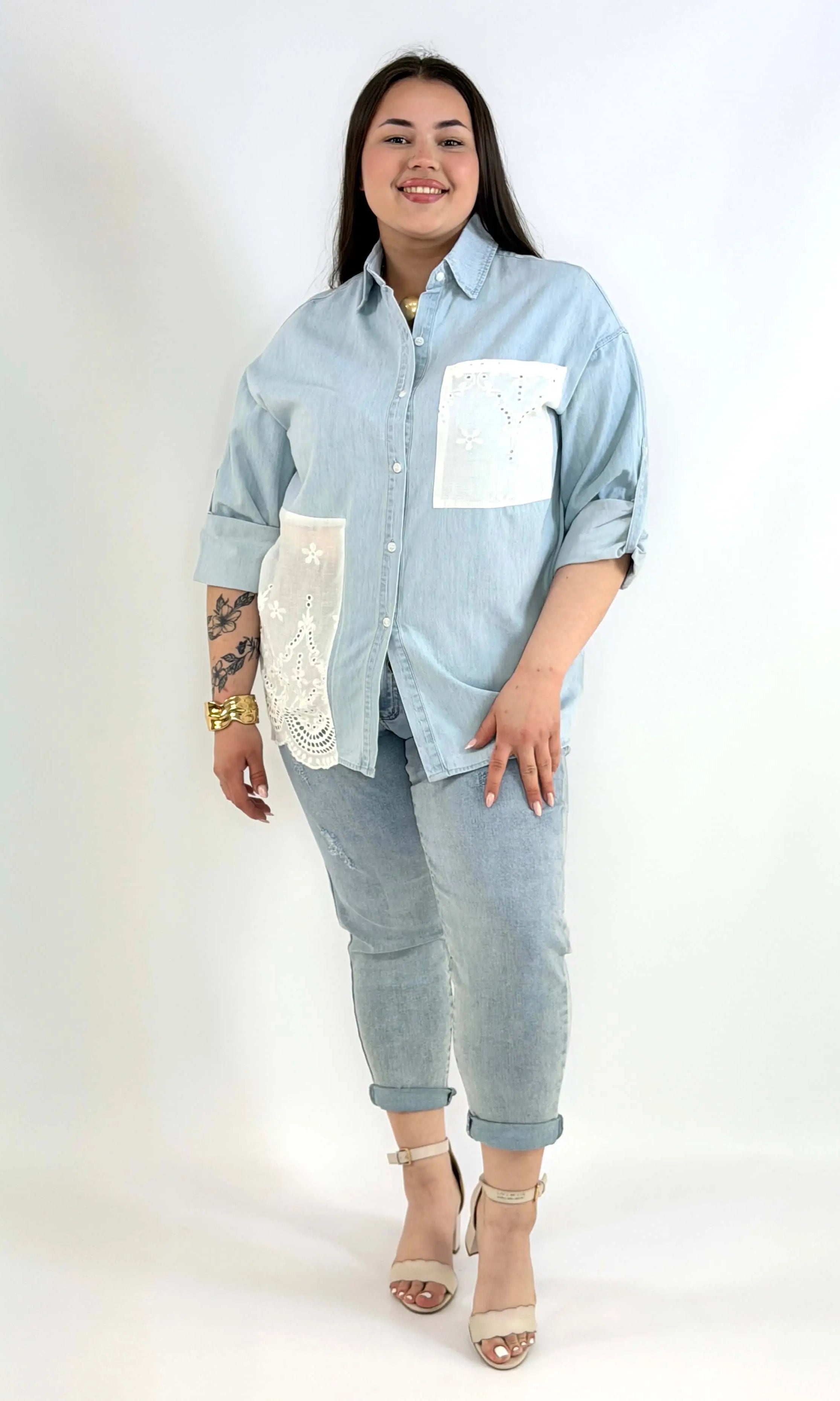 Koszula plus size z ozdobnymi wstawkami – modna koszula XXL dla kobiet Stylowa XL